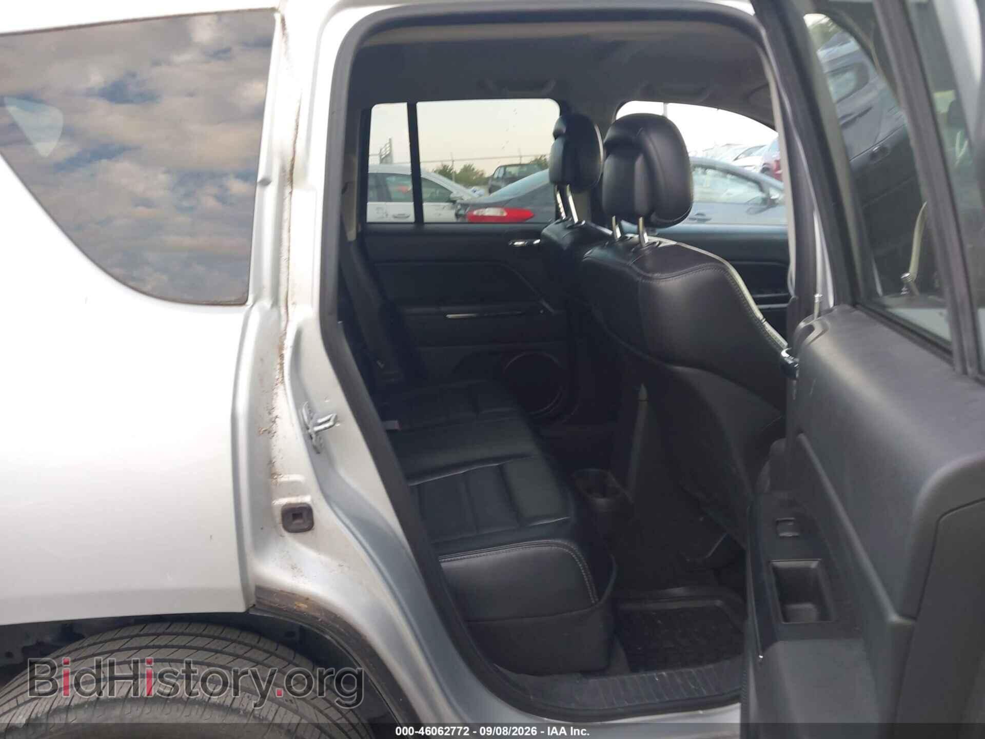 2012 JEEP COMPASS - VIN: 1C4NJCCB7CD688044 - Photo 8
