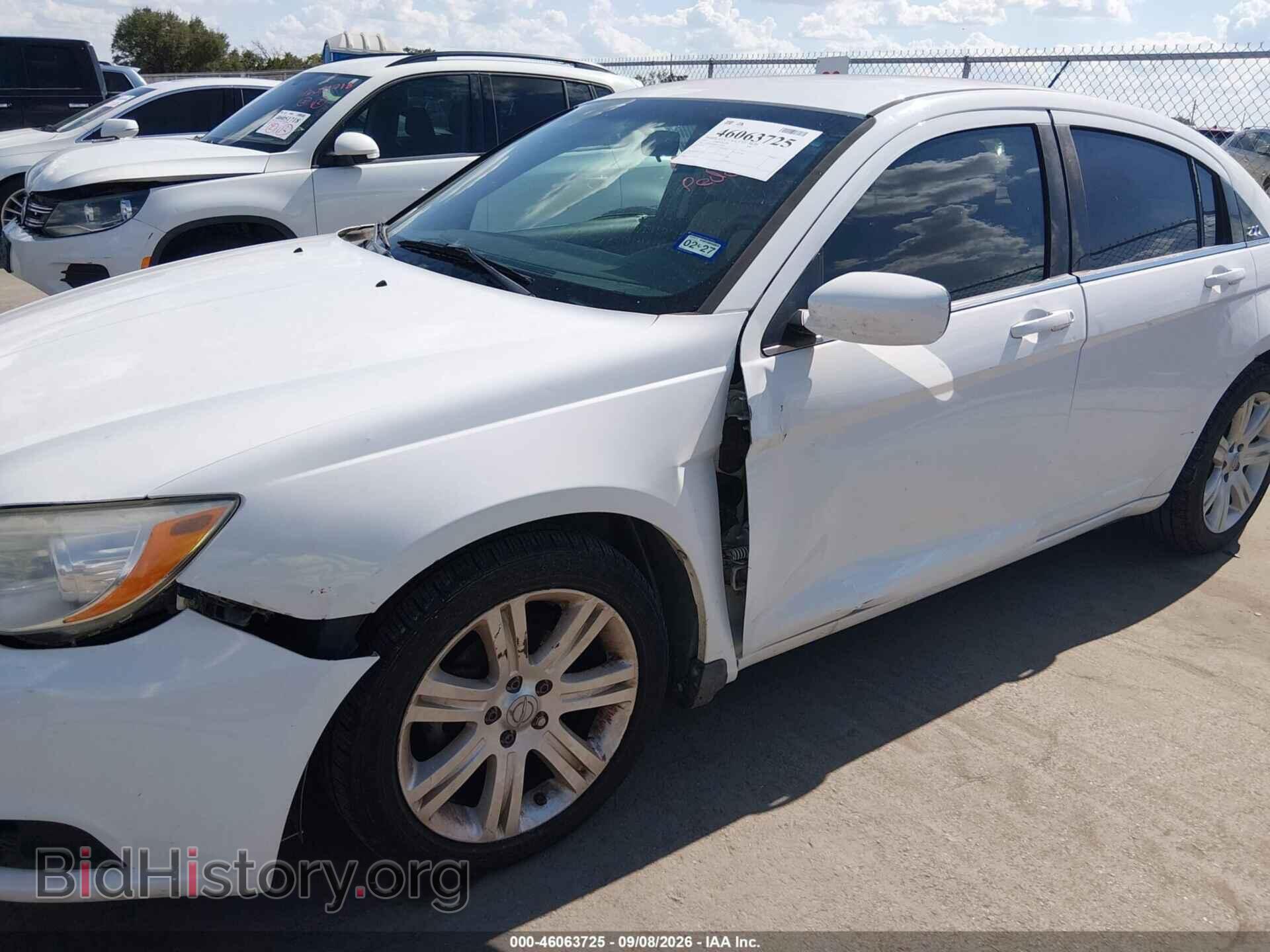 2013 CHRYSLER 200 - VIN: 1C3CCBAB8DN705710 - Photo 6