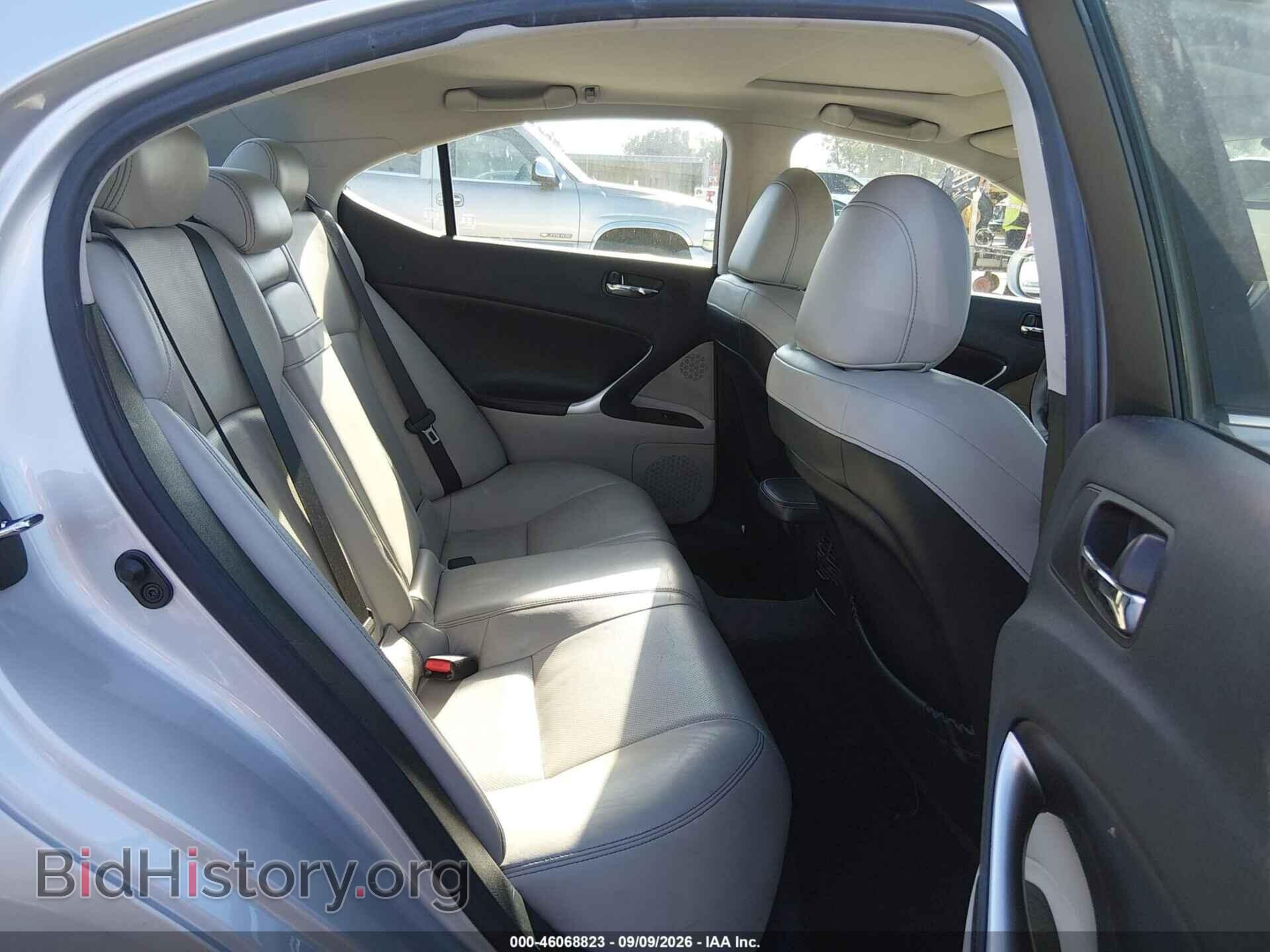 2010 LEXUS IS 250 - VIN: JTHBF5C22A5111511 - Фото 8
