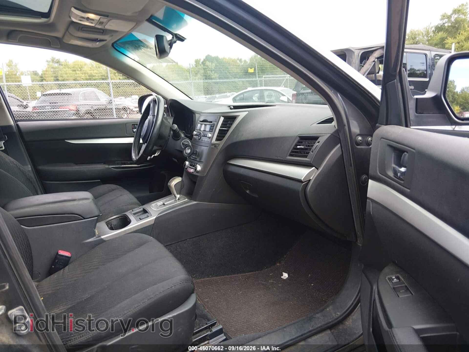 2011 SUBARU OUTBACK - VIN: 4S4BRBGC7B3330676 - Фото 5