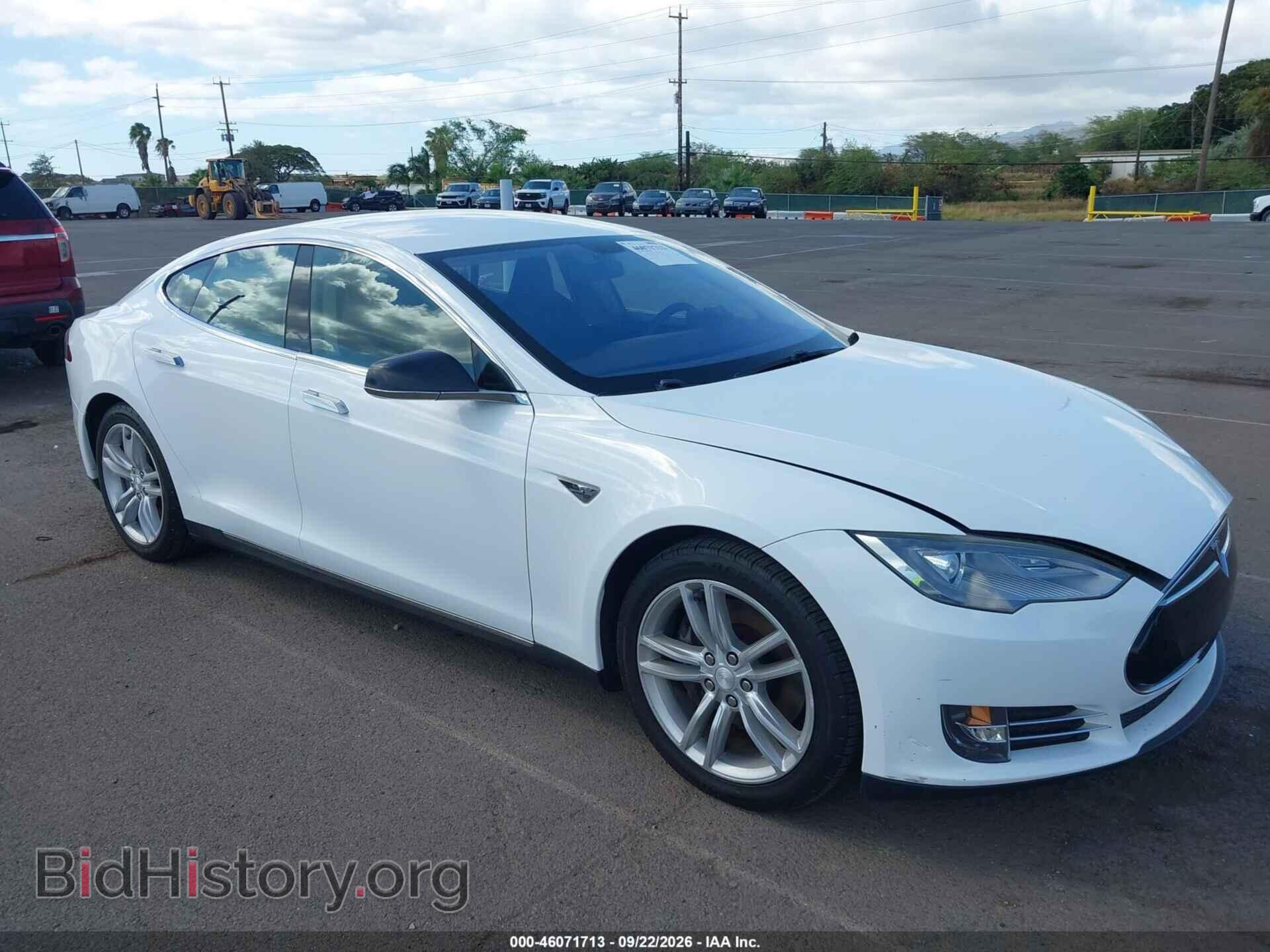 Фотография 5YJSA1AC7DFP11187 - TESLA MODEL S 2013