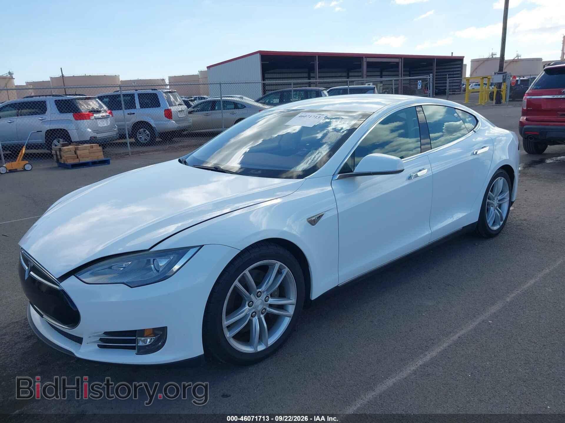 2013 TESLA MODEL S - VIN: 5YJSA1AC7DFP11187 - Фото 2