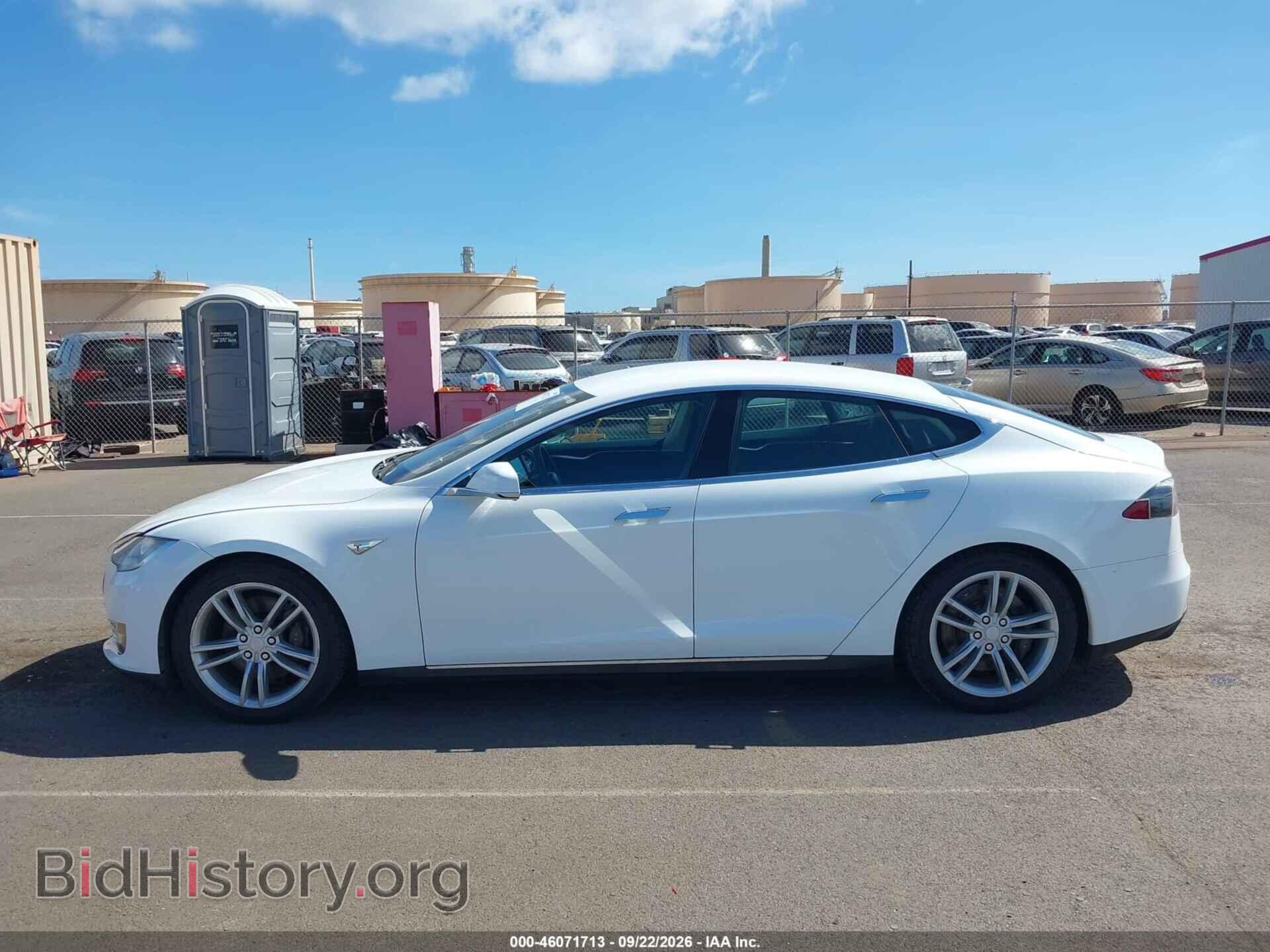 2013 TESLA MODEL S - VIN: 5YJSA1AC7DFP11187 - Фото 15