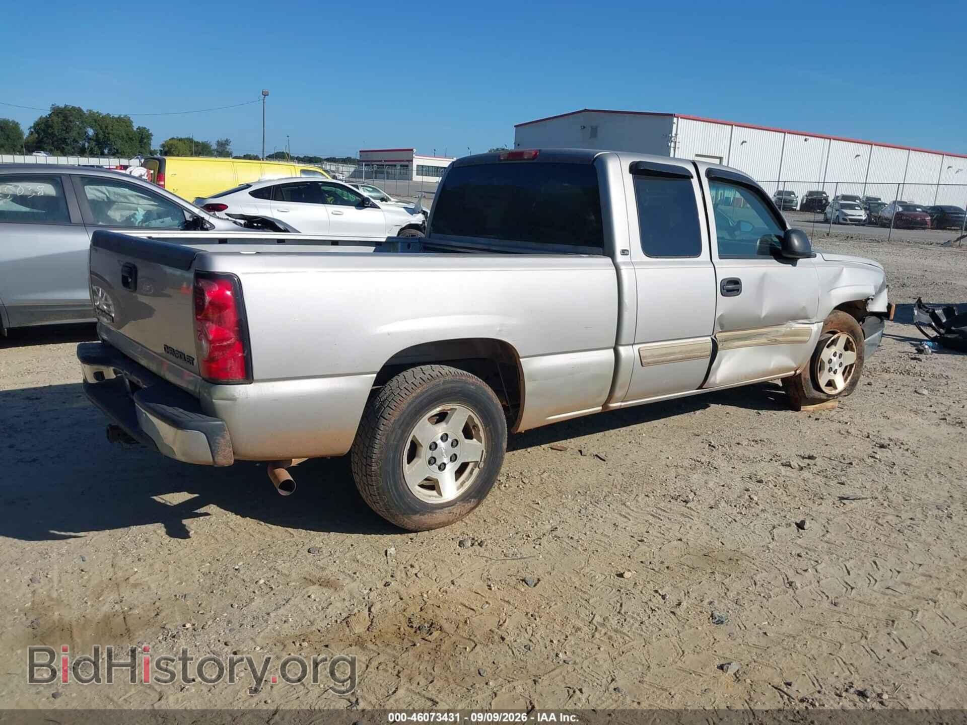 2005 CHEVROLET SILVERADO 1500 - VIN: 2GCEC19V851273815 - Фото 4