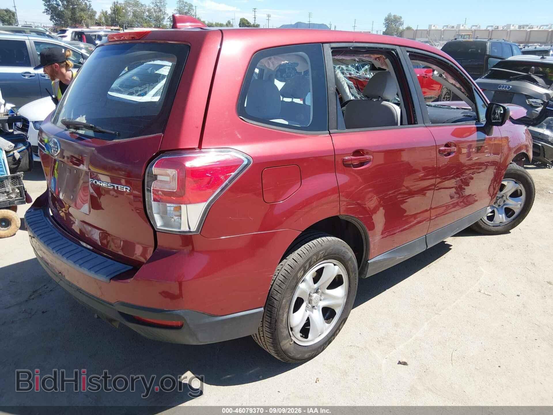 2018 SUBARU FORESTER - VIN: JF2SJAAC9JH448746 - Фото 4