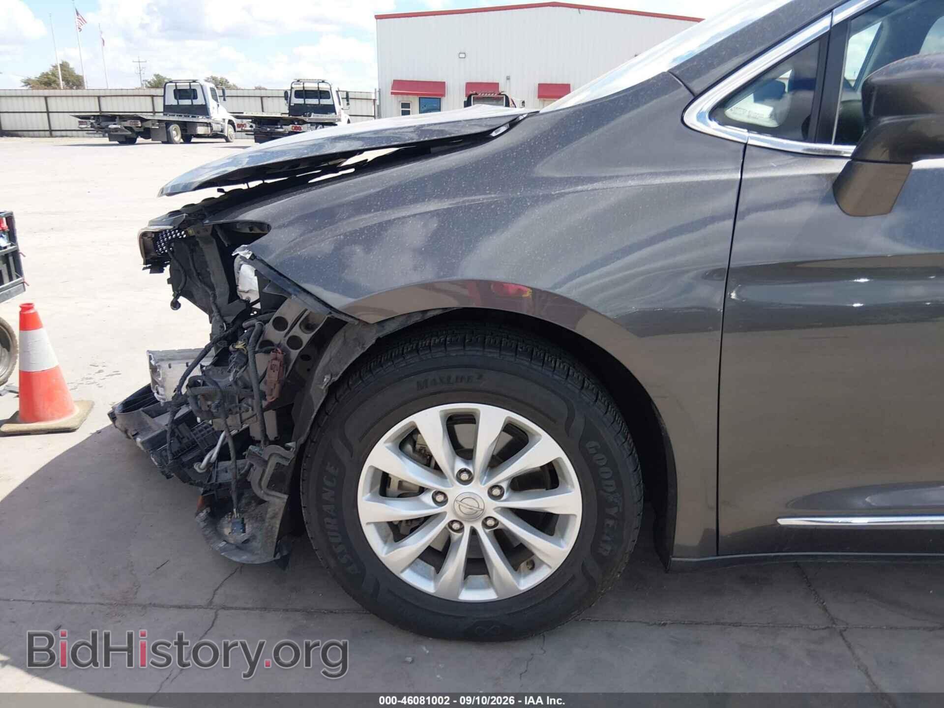 2018 CHRYSLER PACIFICA - VIN: 2C4RC1BG2JR246151 - Фото 6