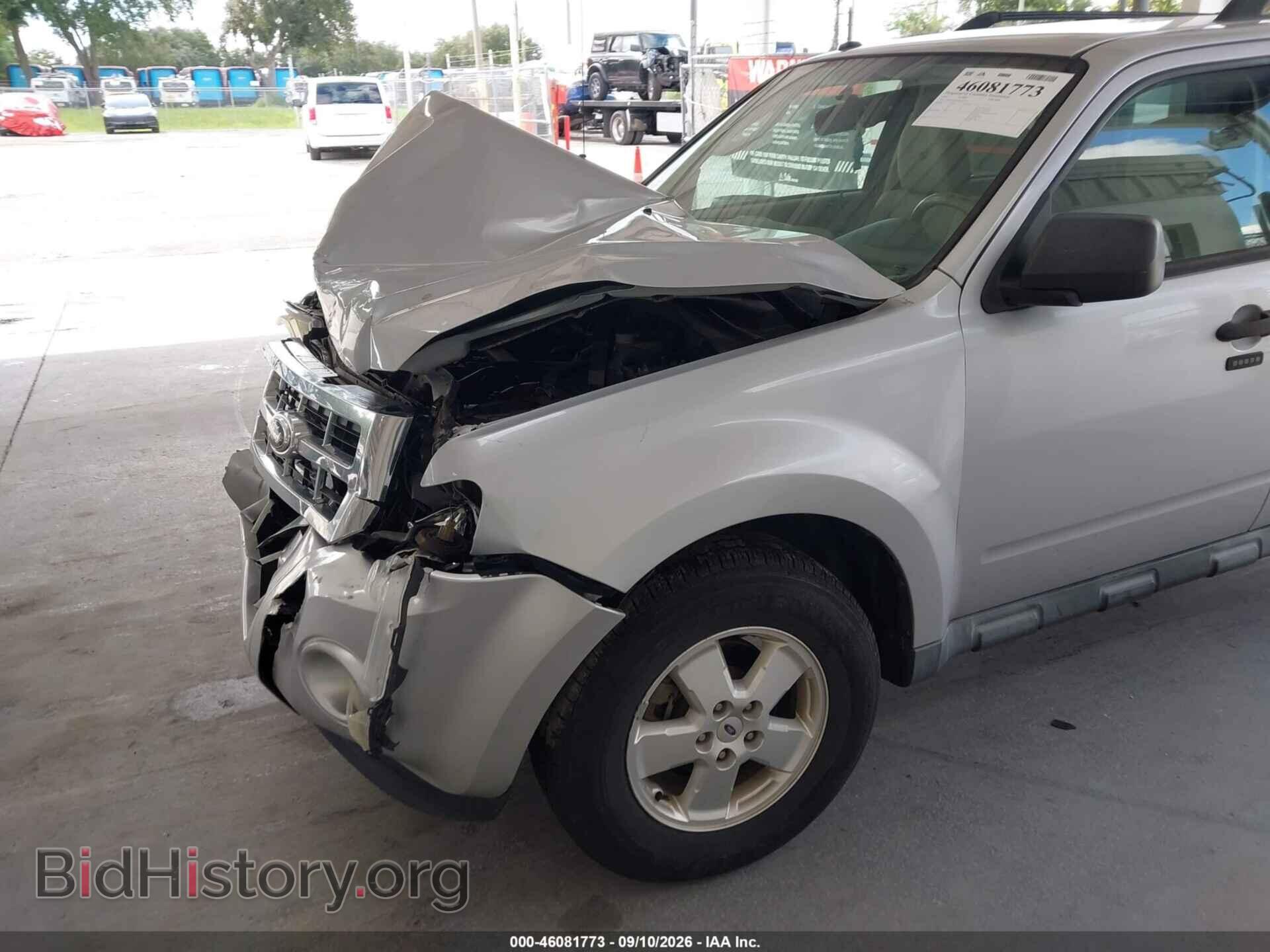 2011 FORD ESCAPE - VIN: 1FMCU0D76BKB10126 - Фото 6