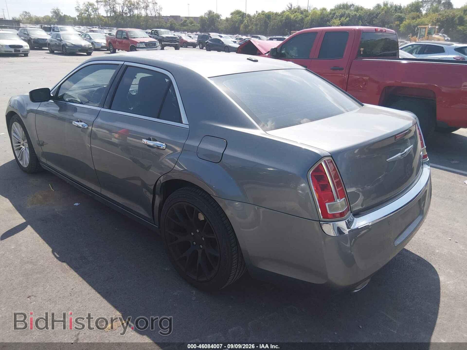 2011 CHRYSLER 300C - VIN: 2C3CA6CT2BH595343 - Photo 3