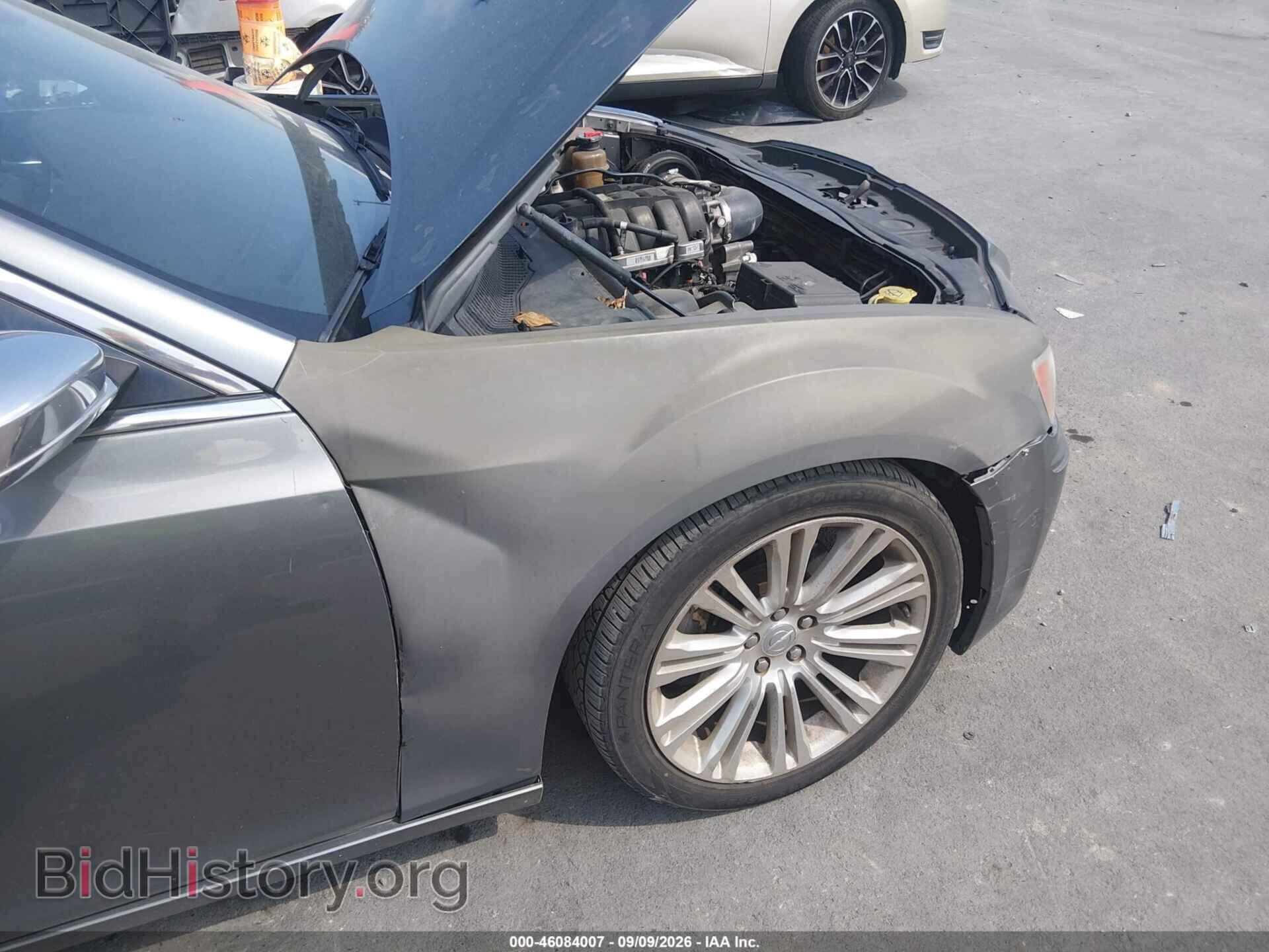 2011 CHRYSLER 300C - VIN: 2C3CA6CT2BH595343 - Photo 6