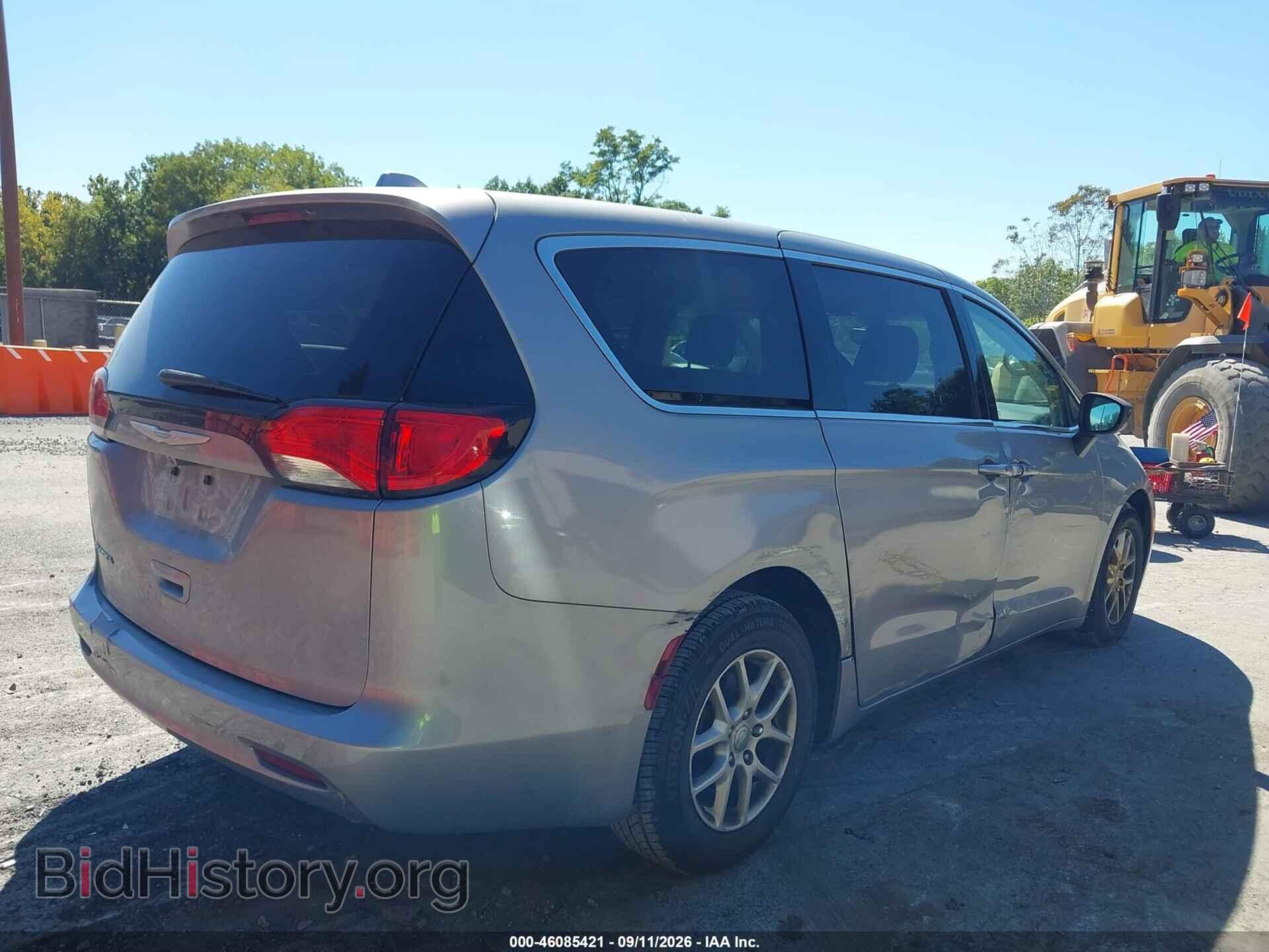 2017 CHRYSLER PACIFICA - VIN: 2C4RC1DG9HR508206 - Фото 4