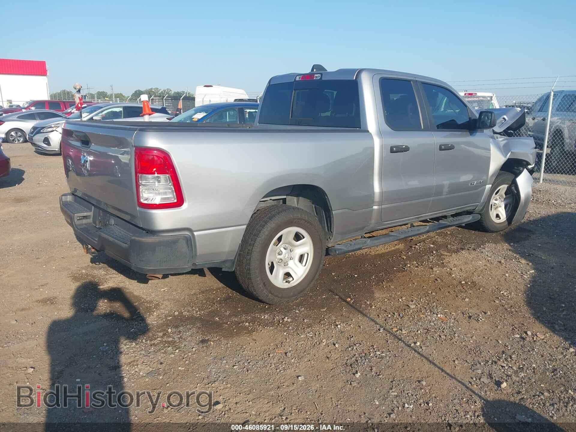2019 RAM 1500 - VIN: 1C6RRECT1KN604136 - Photo 4