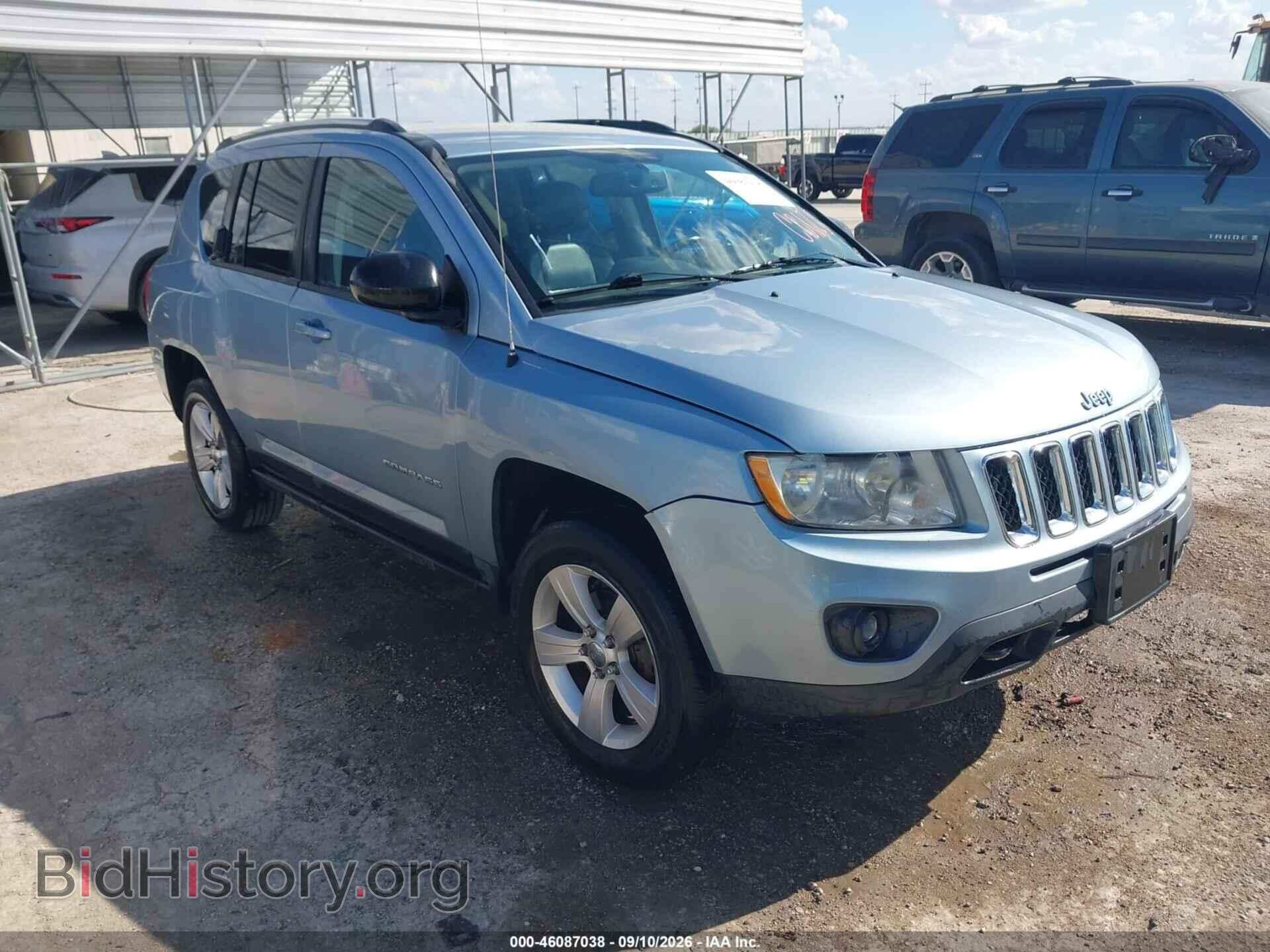 Photo 1C4NJDCB4DD193503 - JEEP COMPASS 2013