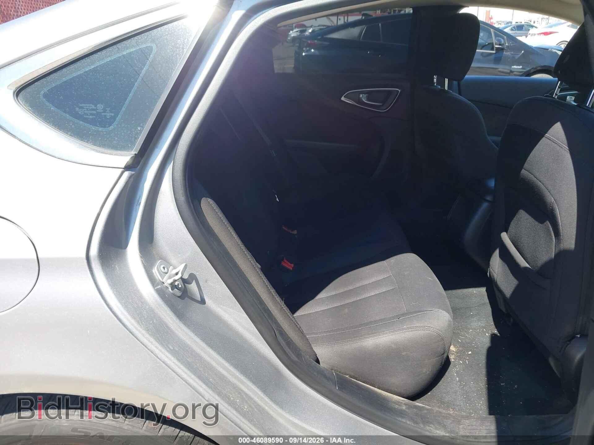 2015 CHRYSLER 200 - VIN: 1C3CCCAB7FN733829 - Фото 8