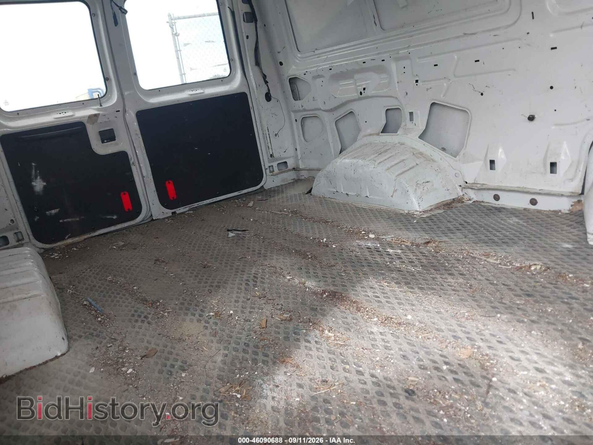 2011 FORD E-250 - VIN: 1FTNE2EW3BDB15185 - Photo 8