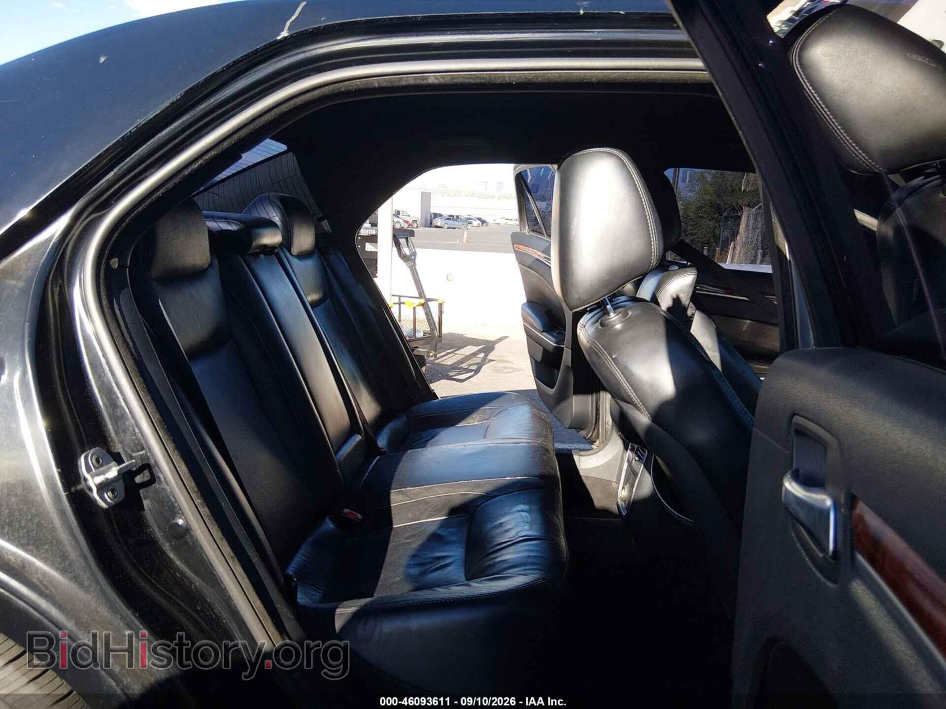 2012 CHRYSLER 300 - VIN: 2C3CCACGXCH245413 - Фото 8