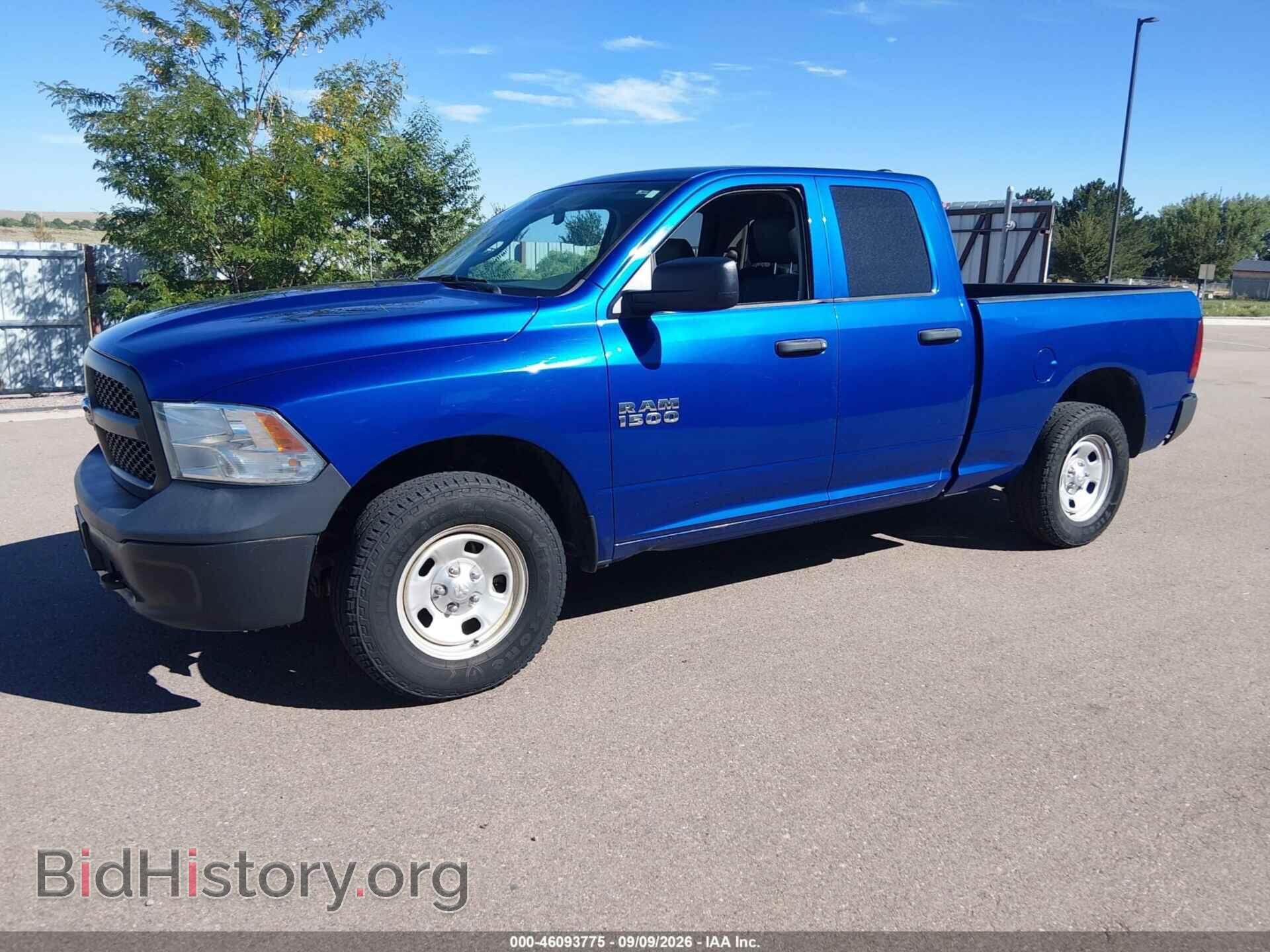 2018 RAM 1500 - VIN: 1C6RR7FG1JS263444 - Photo 2