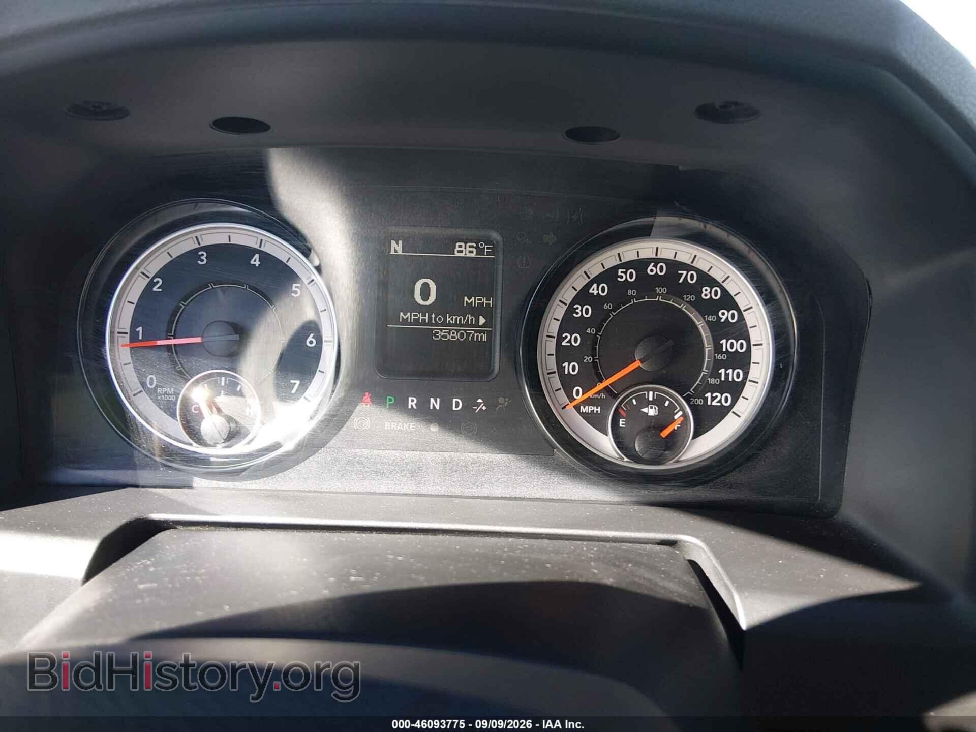 2018 RAM 1500 - VIN: 1C6RR7FG1JS263444 - Photo 7