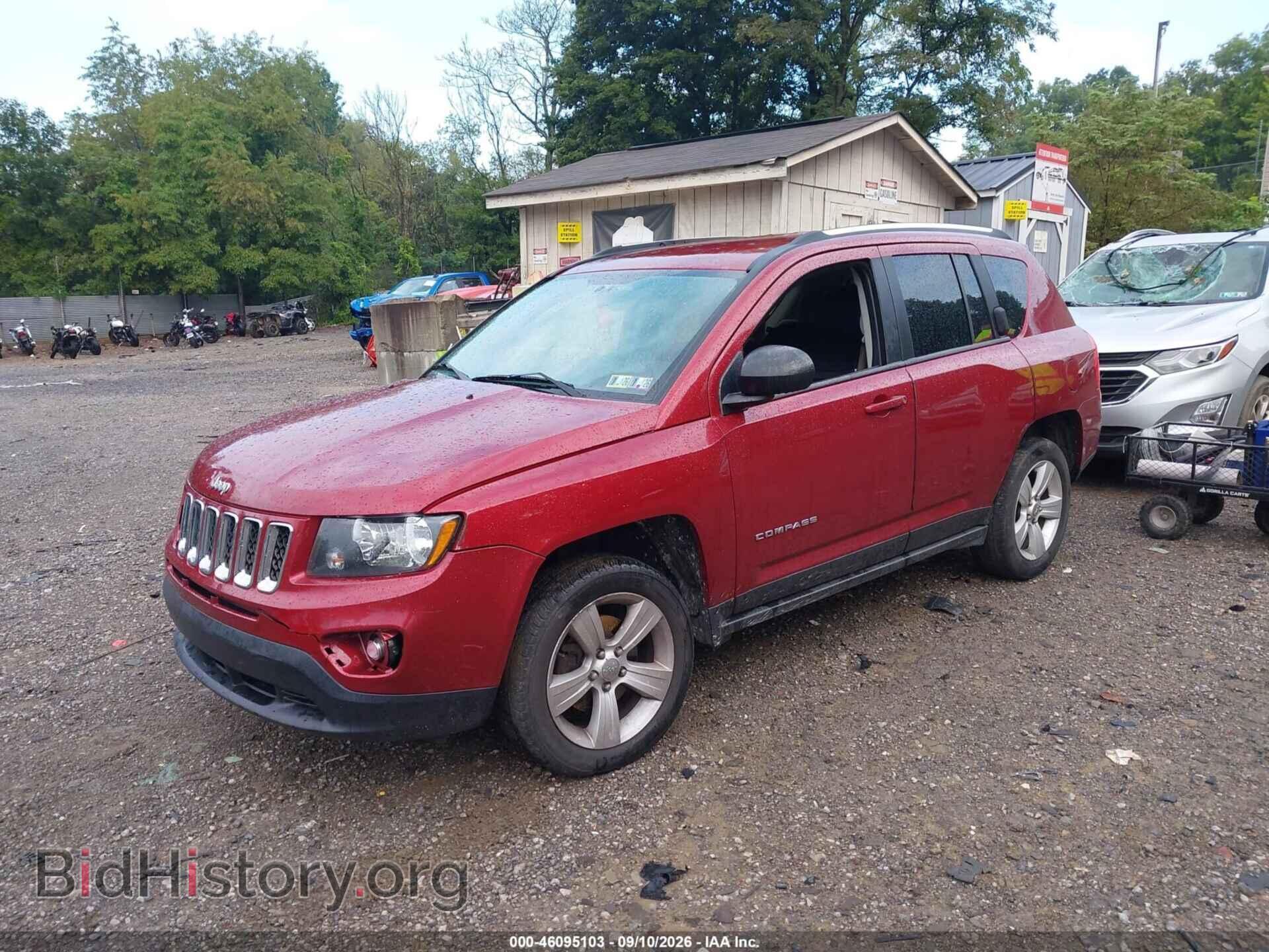 2013 JEEP COMPASS - VIN: 1C4NJDBB7DD231906 - Photo 2