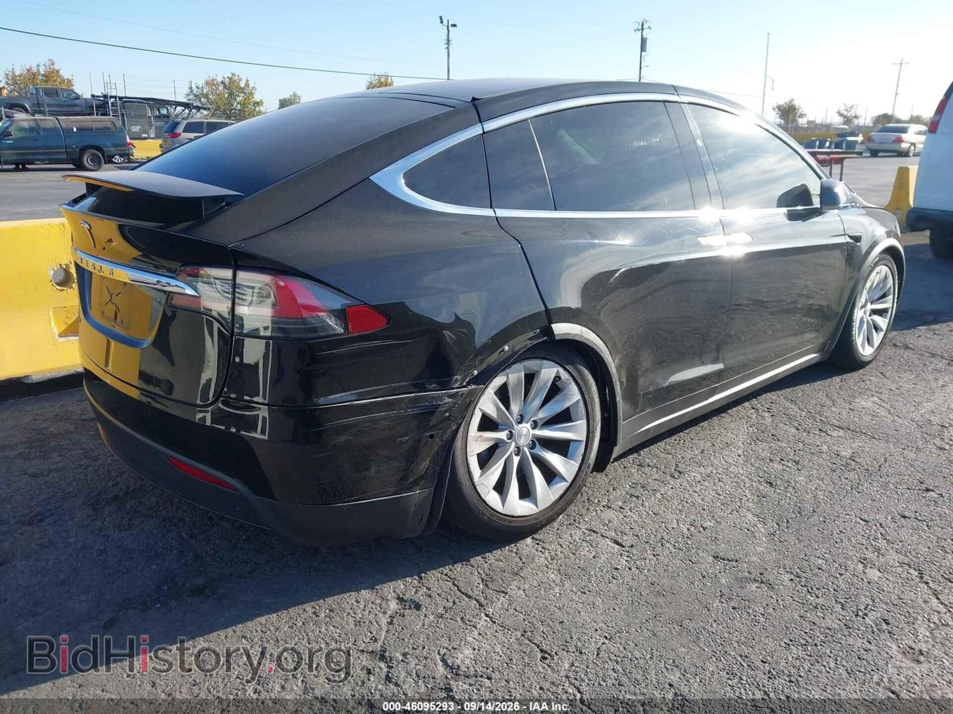 2017 TESLA MODEL X - VIN: 5YJXCDE27HF049281 - Photo 4