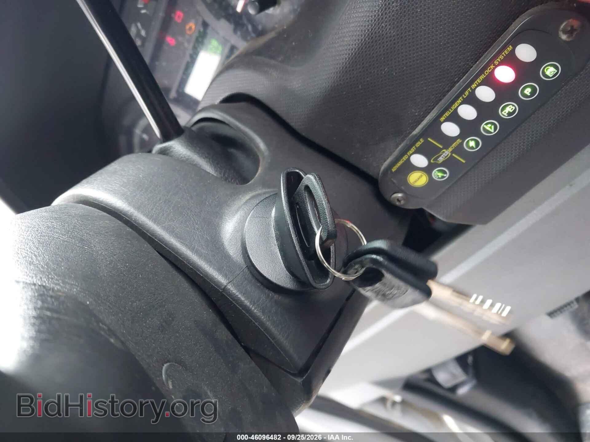 2010 FORD E-450 CUTAWAY - VIN: 1FDFE4FS7ADB00372 - Photo 10