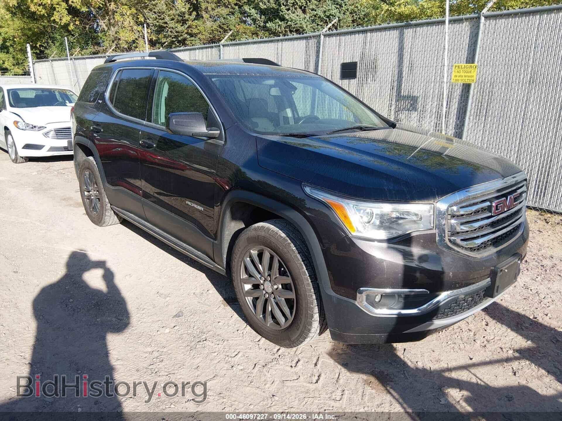 Фотография 1GKKNULS9HZ136718 - GMC ACADIA 2017