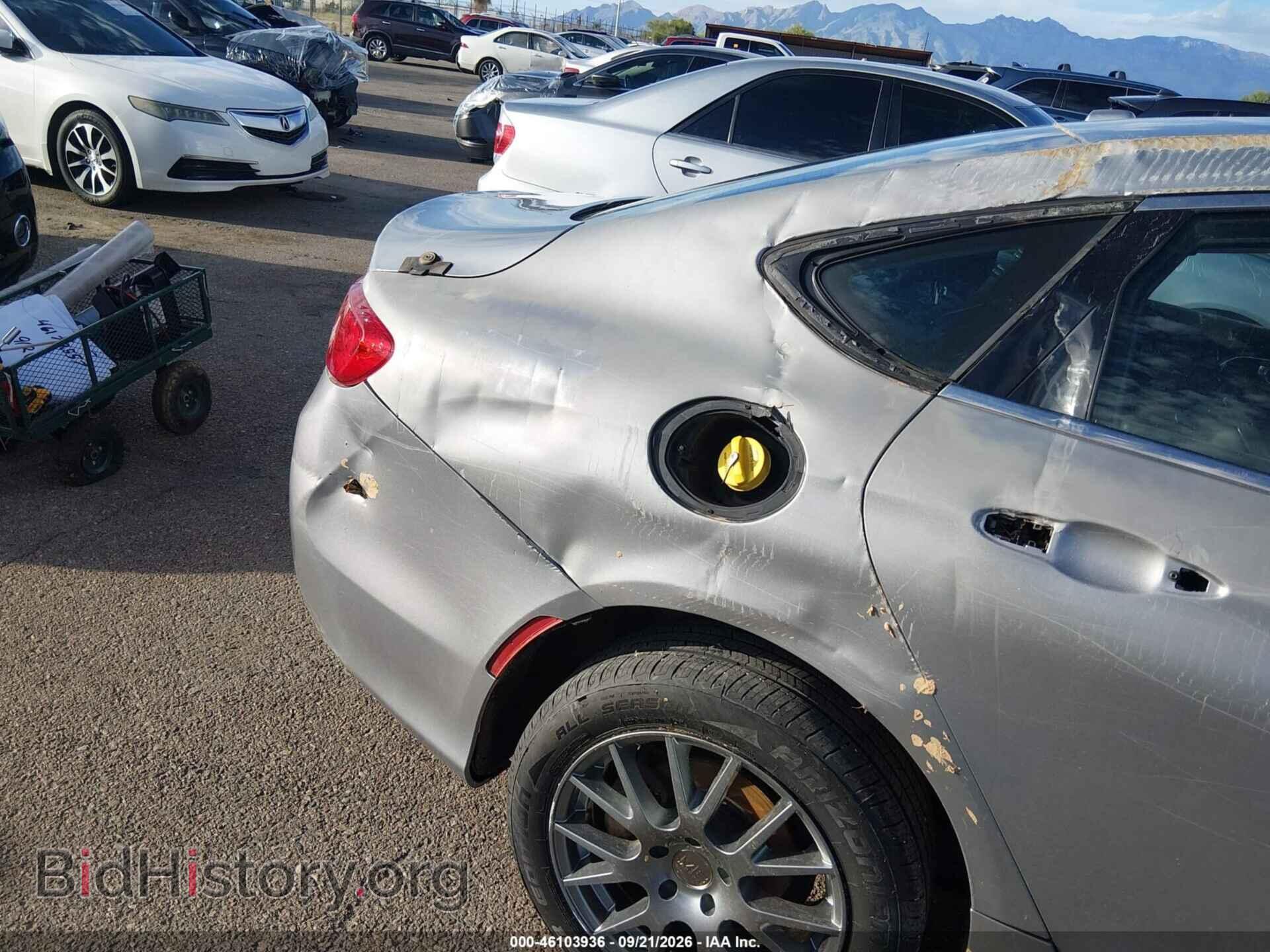 2015 CHRYSLER 200 - VIN: 1C3CCCAB8FN669767 - Фото 13
