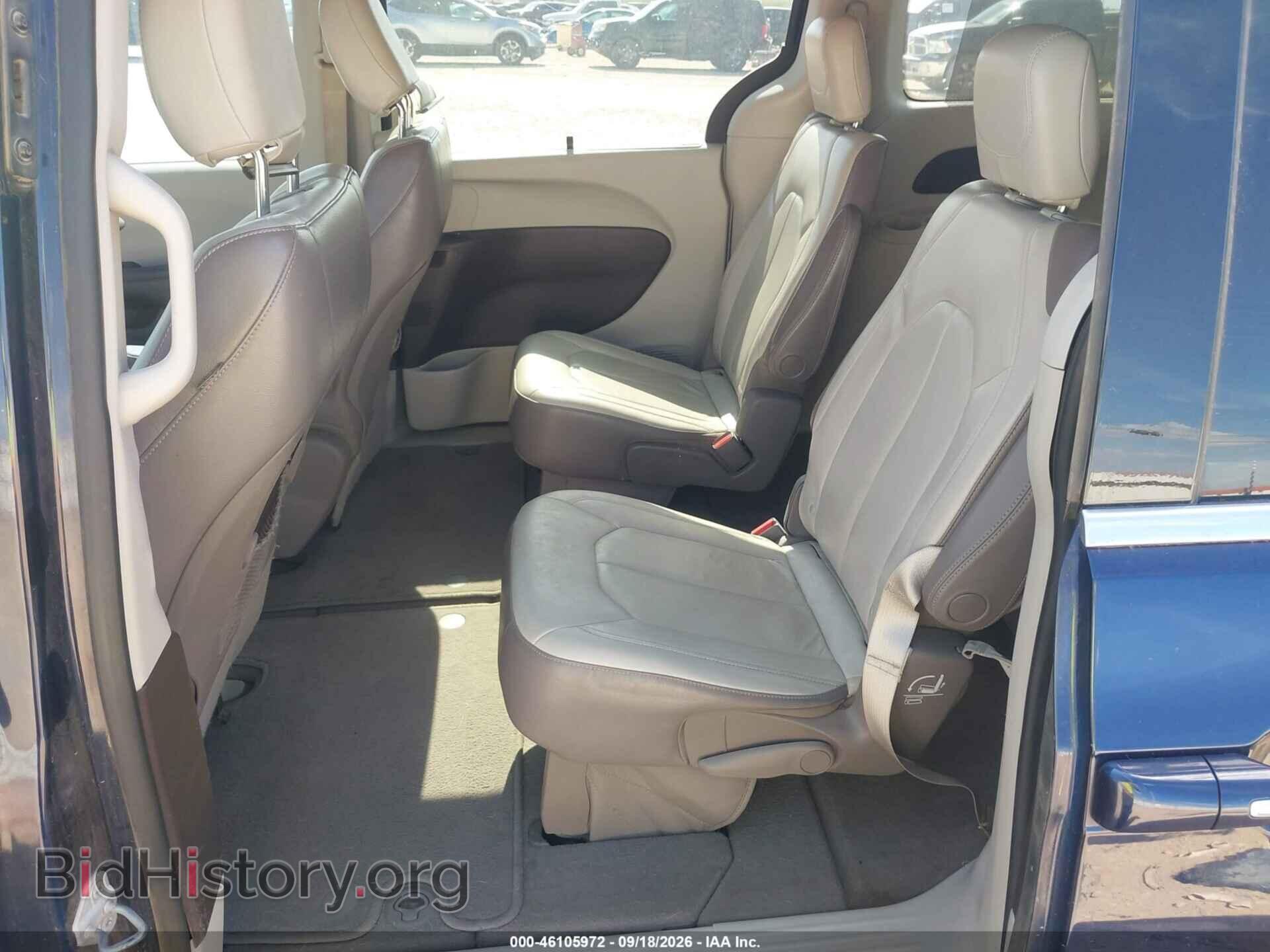 2017 CHRYSLER PACIFICA - VIN: 2C4RC1BGXHR665617 - Фото 8