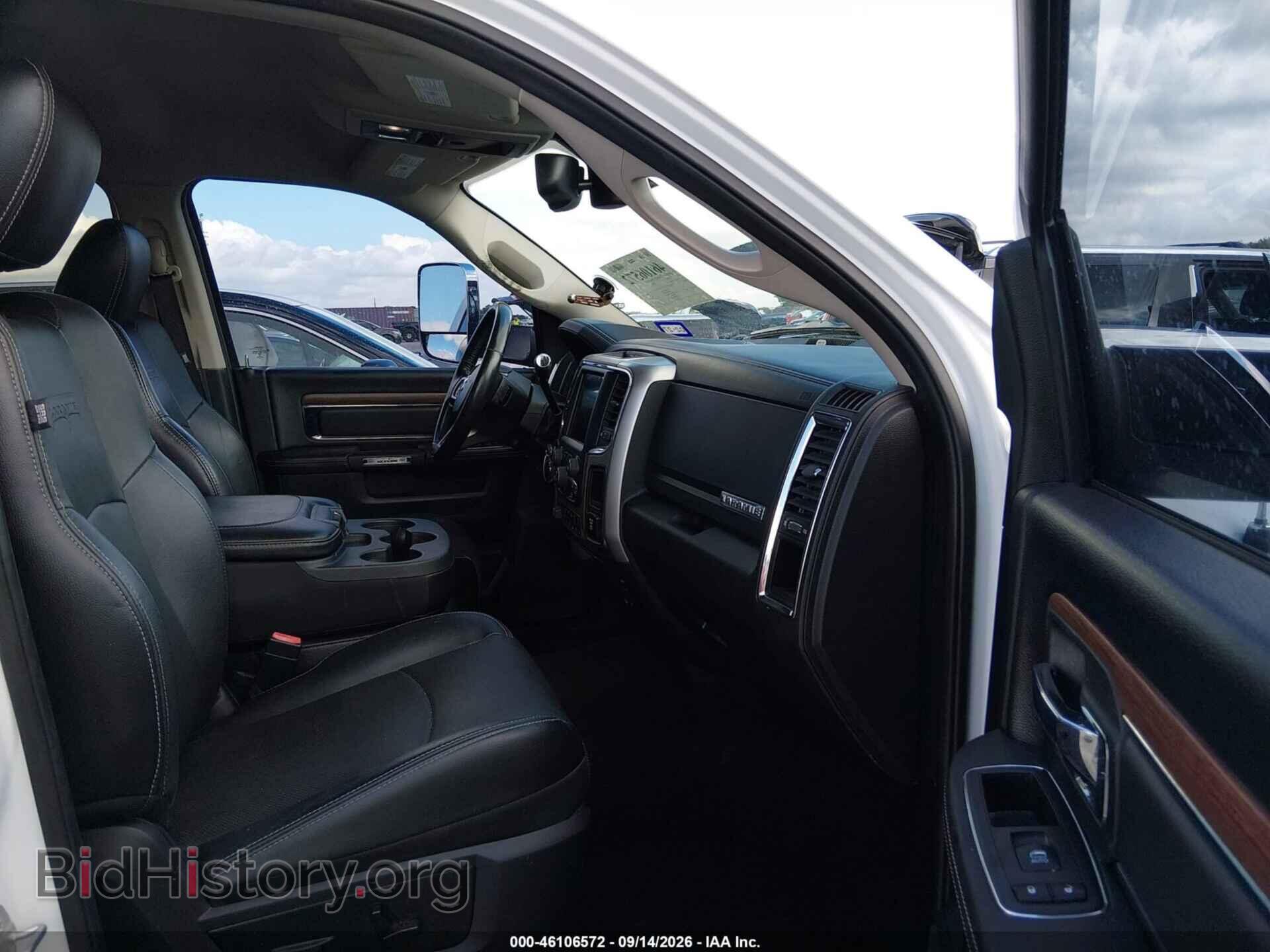 2017 RAM 2500 - VIN: 3C6UR5FL5HG588319 - Photo 5