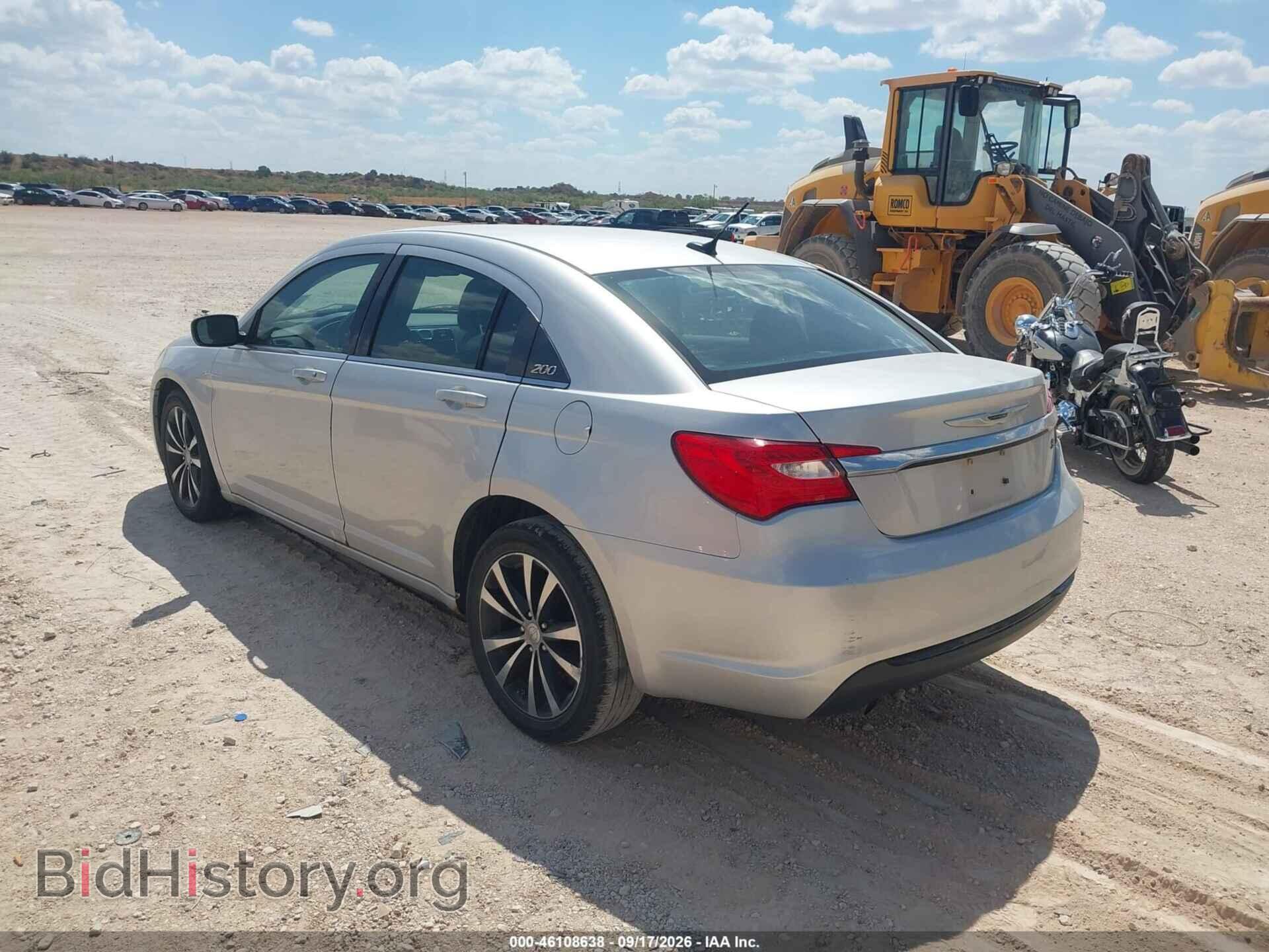 2012 CHRYSLER 200 - VIN: 1C3CCBHG6CN116591 - Photo 3