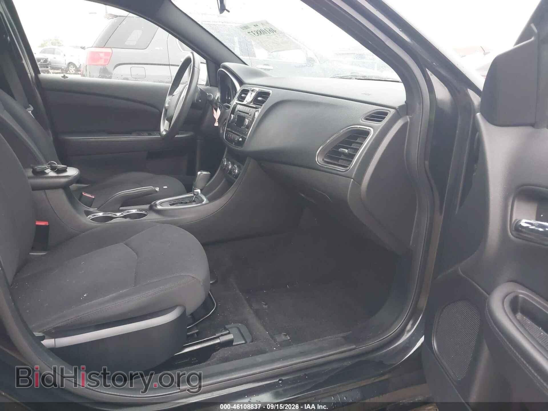 2013 CHRYSLER 200 - VIN: 1C3CCBBB9DN634869 - Фото 5