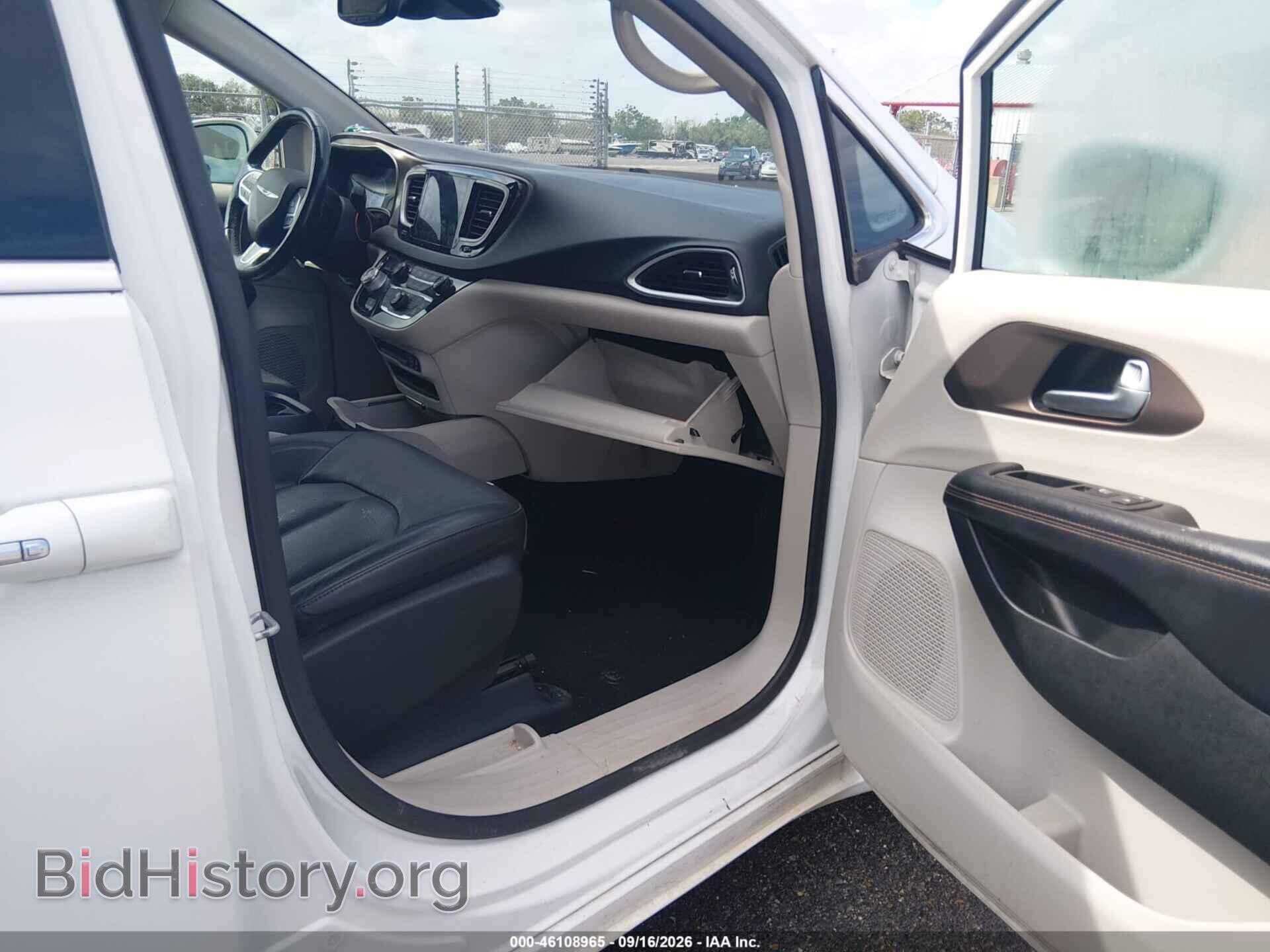 2019 CHRYSLER PACIFICA - VIN: 2C4RC1BGXKR626551 - Photo 5