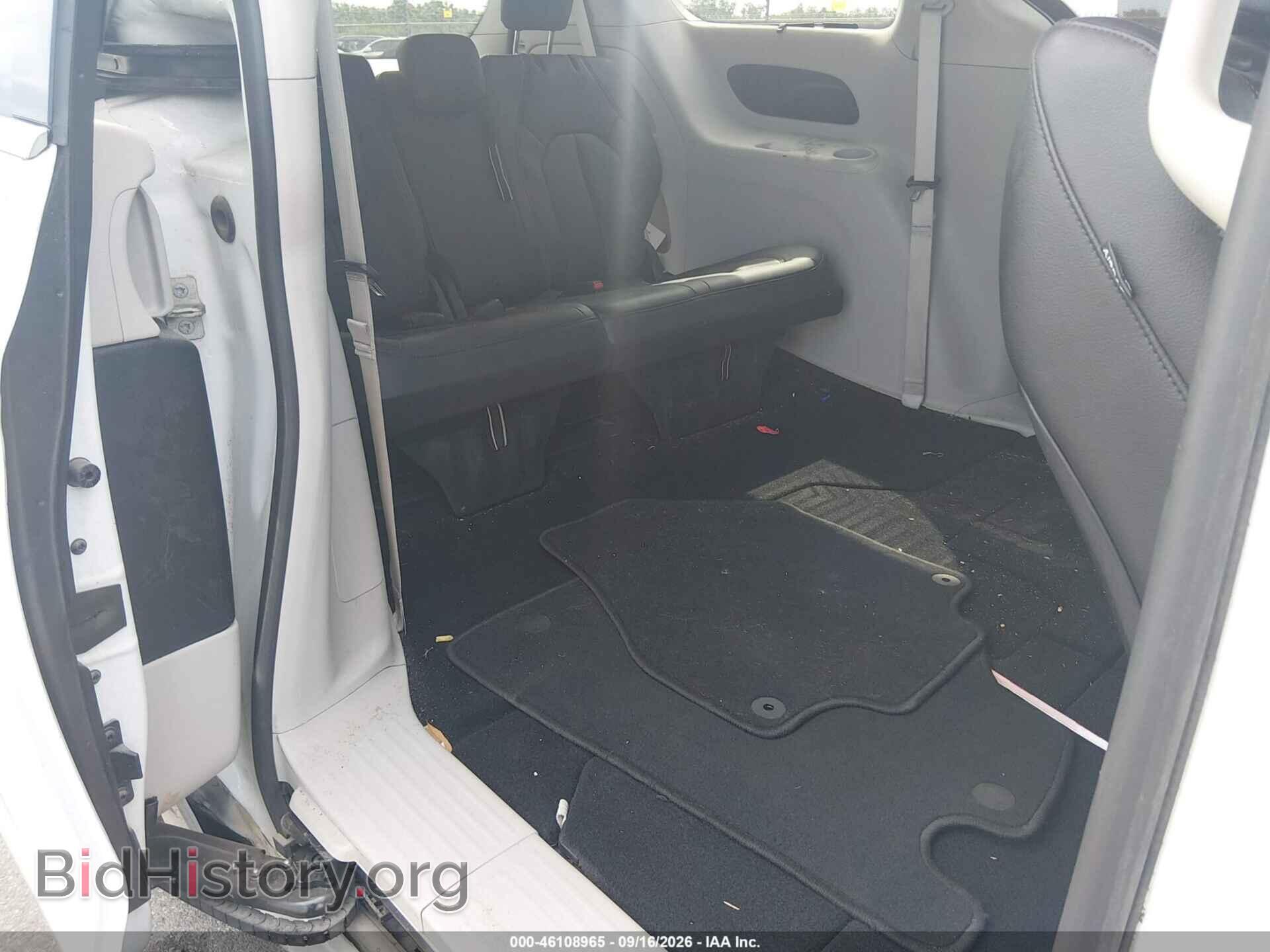 2019 CHRYSLER PACIFICA - VIN: 2C4RC1BGXKR626551 - Photo 8