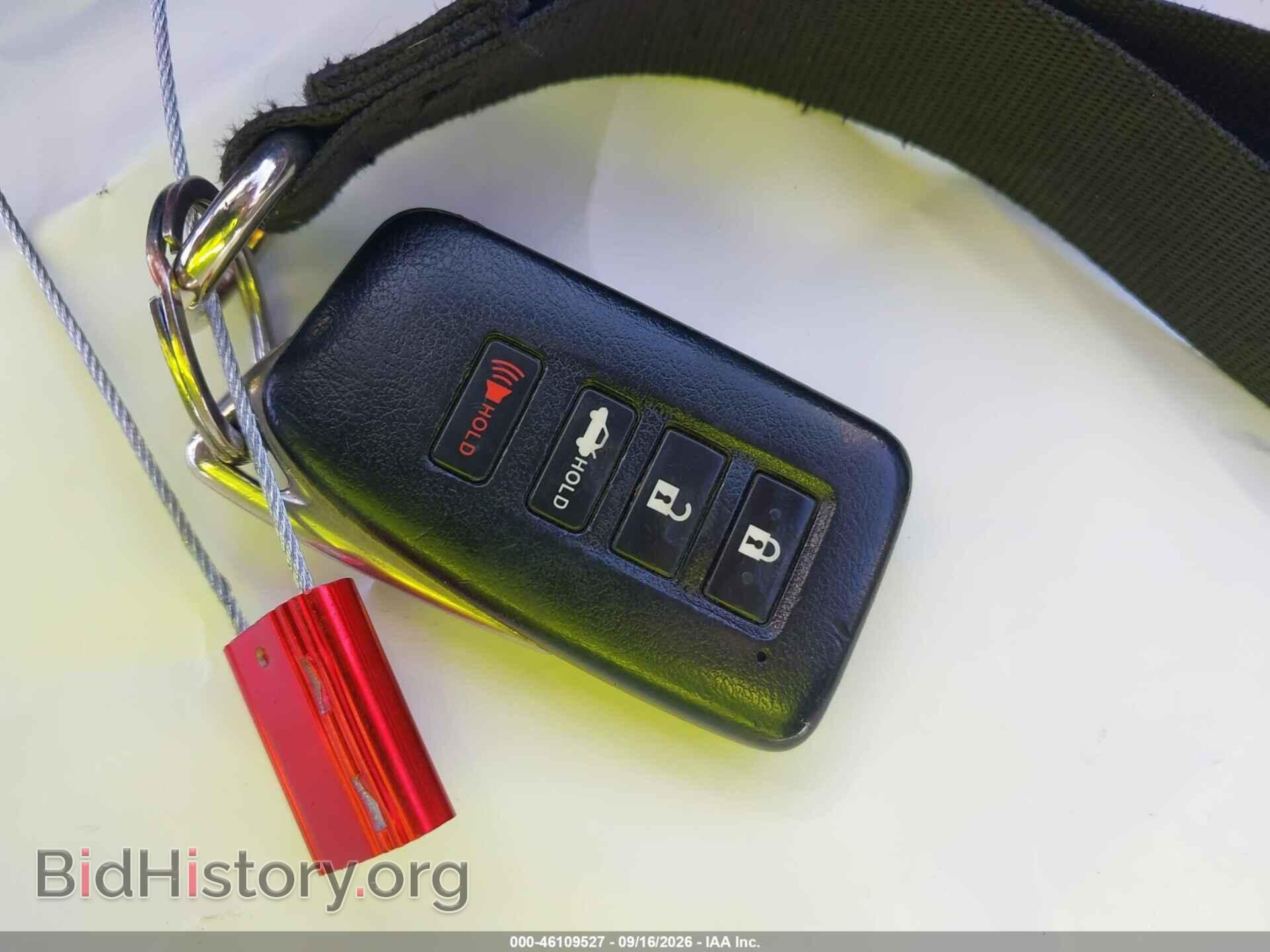 2015 LEXUS IS 250 - VIN: JTHBF1D27F5069187 - Photo 11