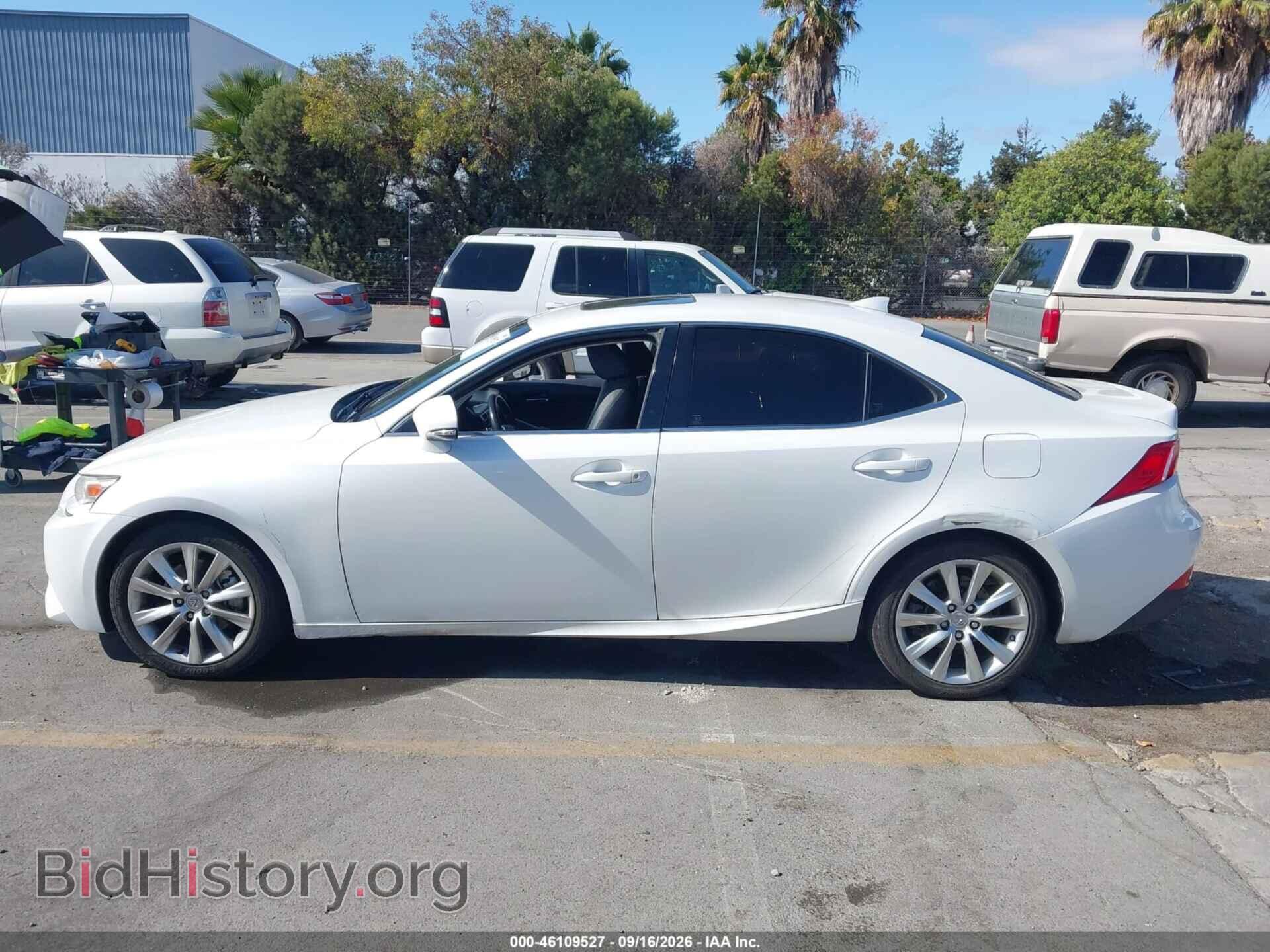 2015 LEXUS IS 250 - VIN: JTHBF1D27F5069187 - Photo 15