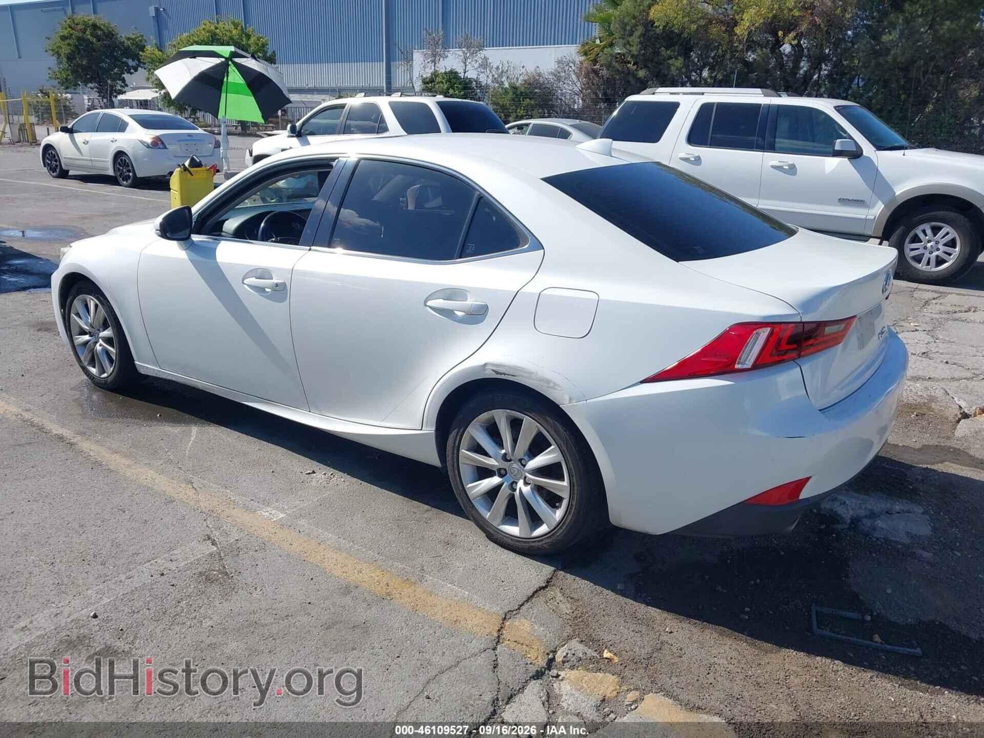 2015 LEXUS IS 250 - VIN: JTHBF1D27F5069187 - Photo 3