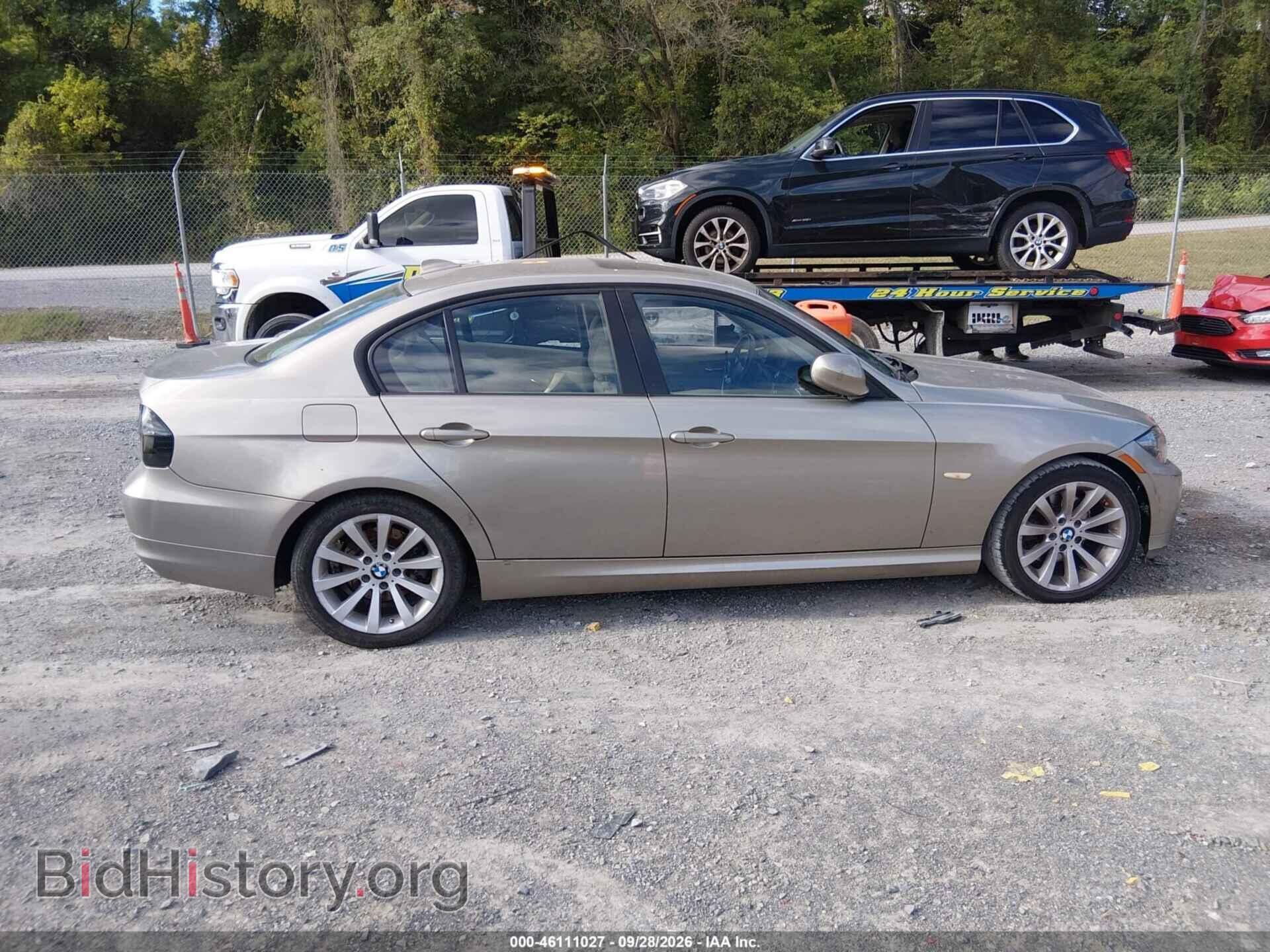 2011 BMW 328I - VIN: WBAPH7C52BE679716 - Фото 13