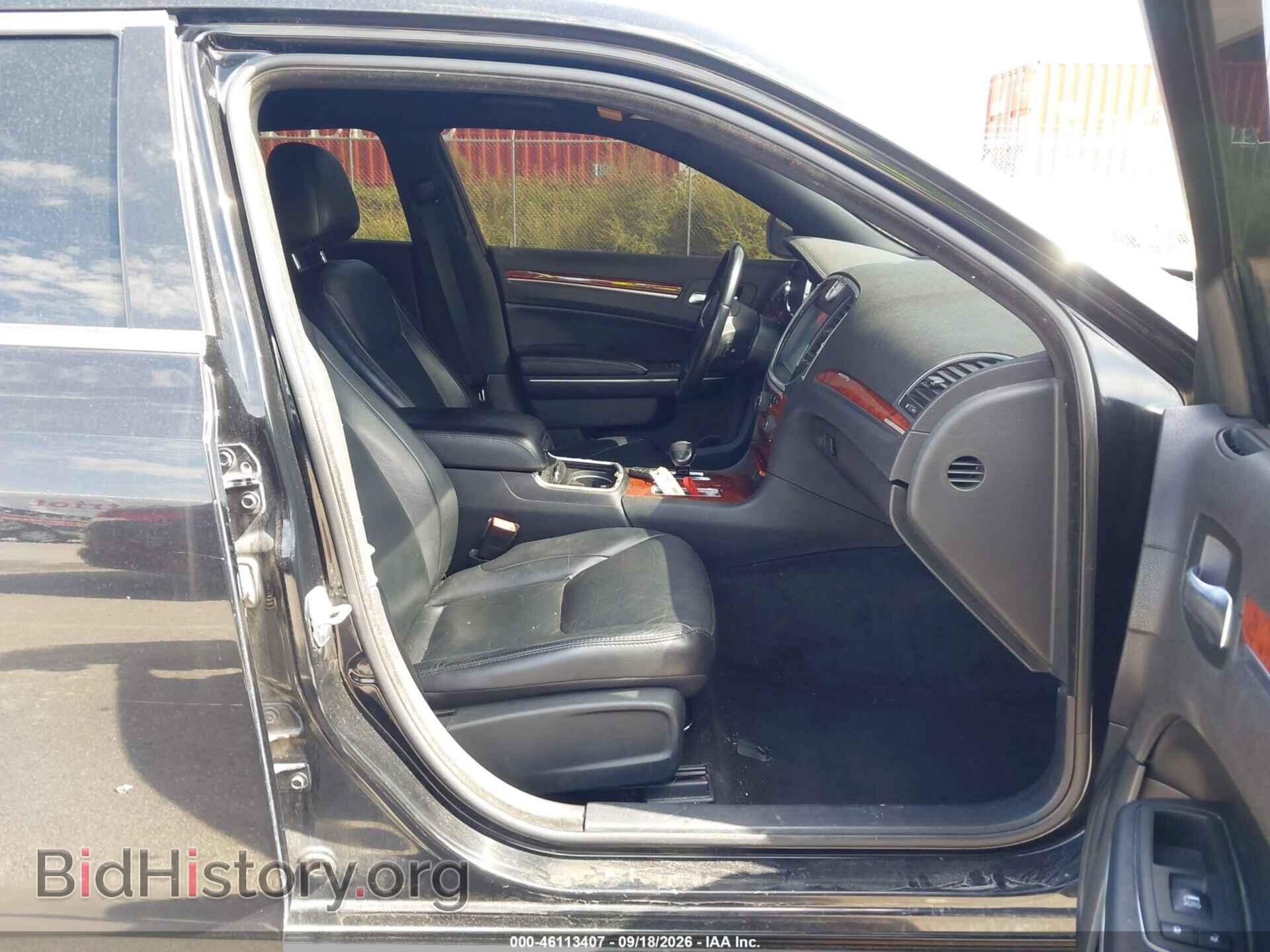 2013 CHRYSLER 300 - VIN: 2C3CCAAG2DH568939 - Фото 5