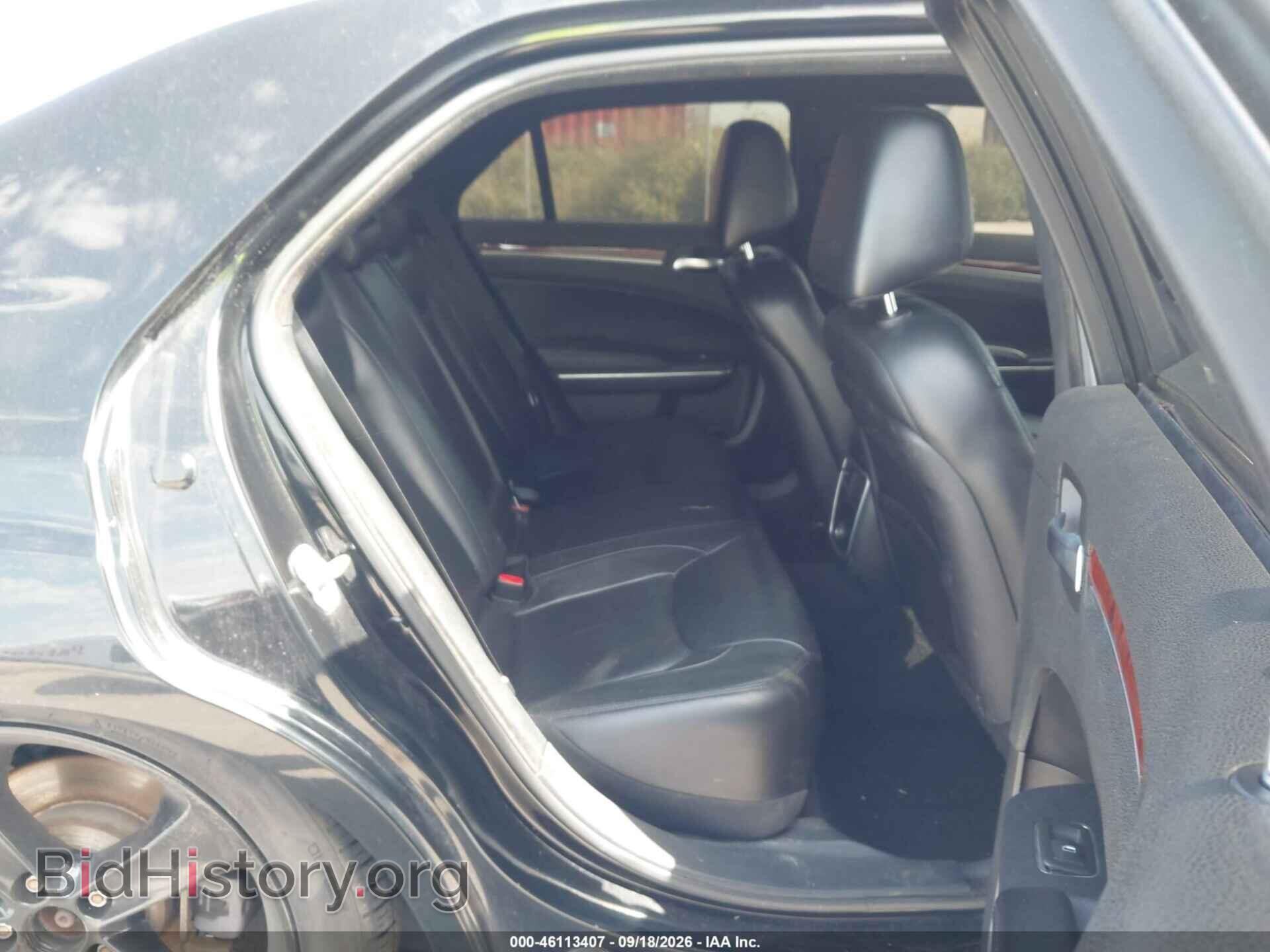 2013 CHRYSLER 300 - VIN: 2C3CCAAG2DH568939 - Фото 8