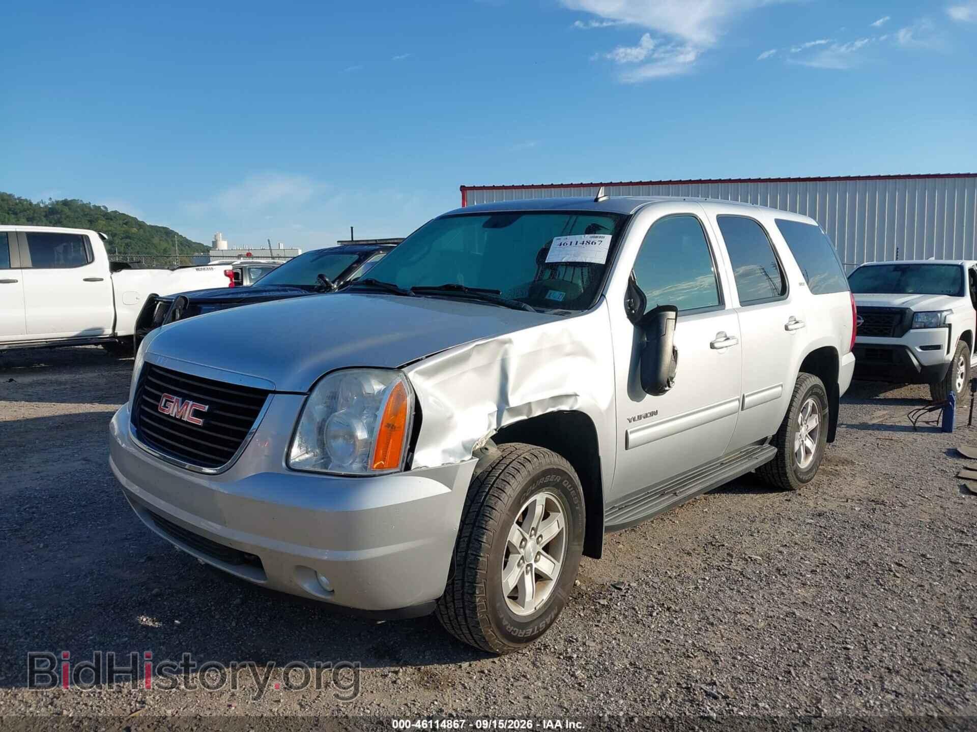 2012 GMC YUKON - VIN: 1GKS2CE02CR114146 - Photo 2
