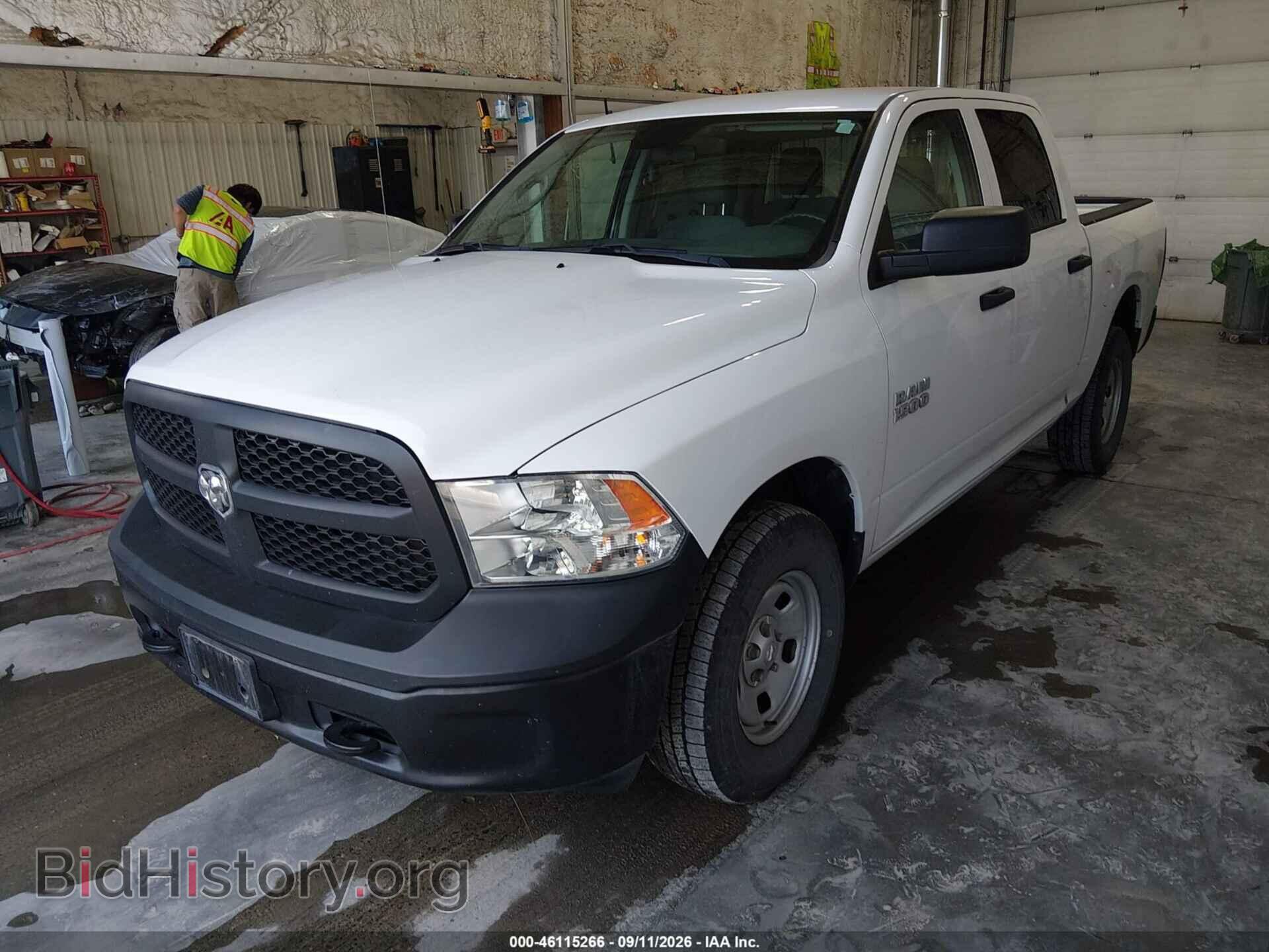 2018 RAM 1500 - VIN: 1C6RR7KG1JS294229 - Фото 2