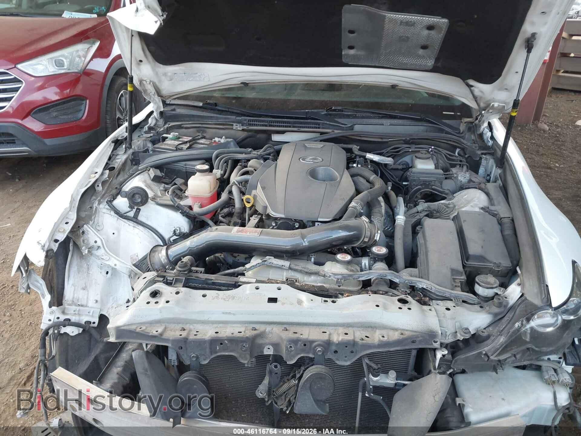 2016 LEXUS IS 200T - VIN: JTHBA1D23G5035909 - Photo 10