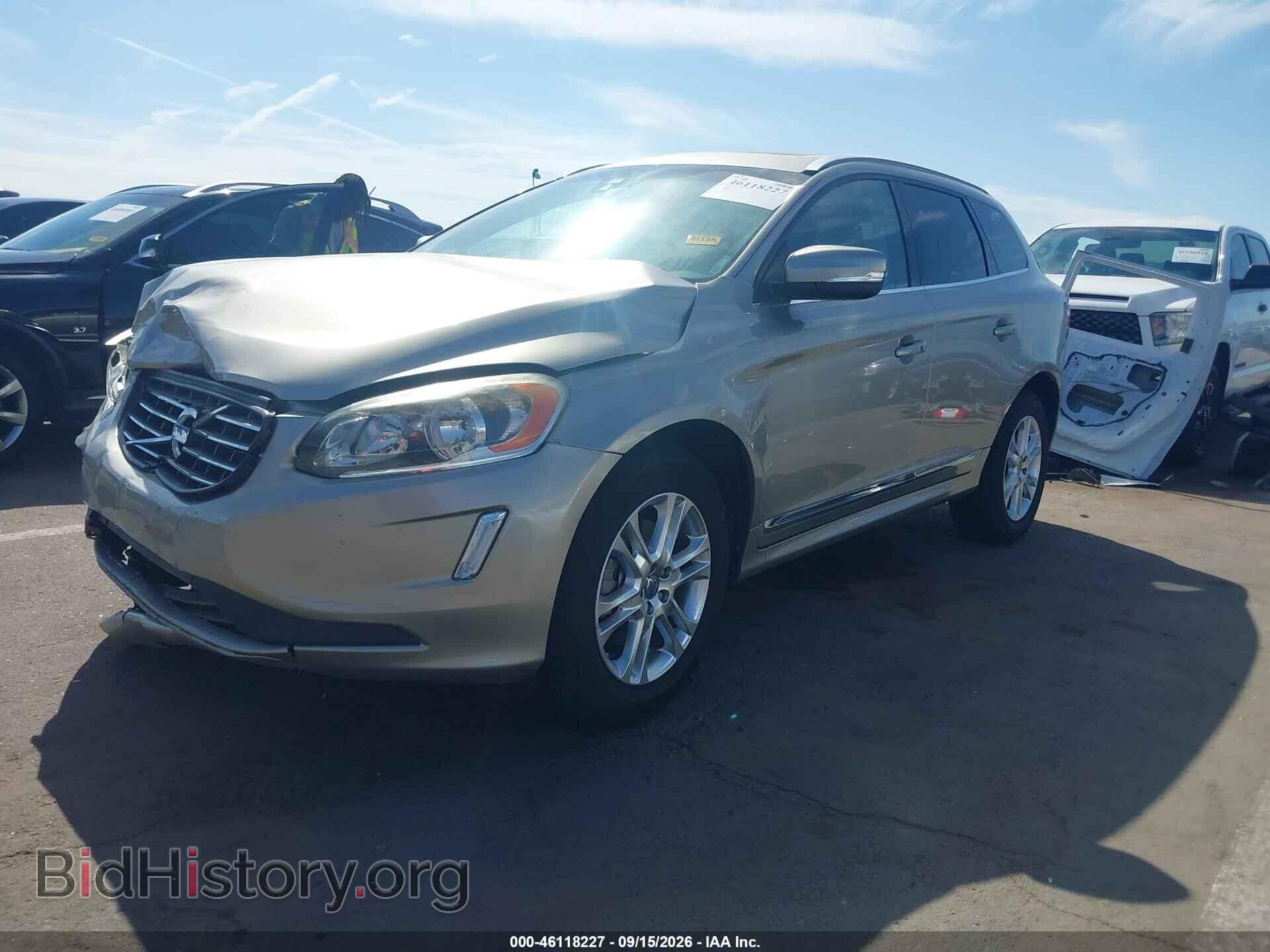 2015 VOLVO XC60 - VIN: YV426MDB1F2613197 - Фото 2