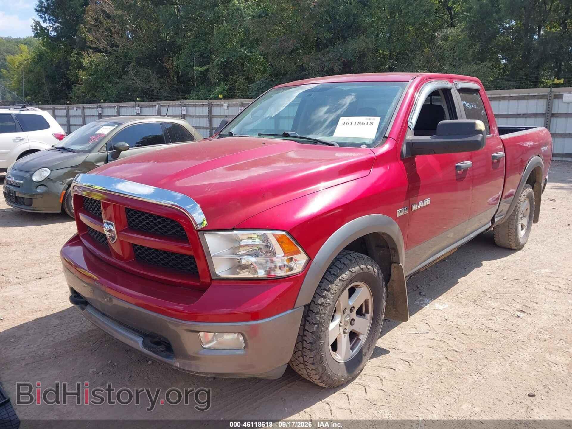 2010 DODGE RAM 1500 - VIN: 1D7RV1GT7AS167871 - Фото 2