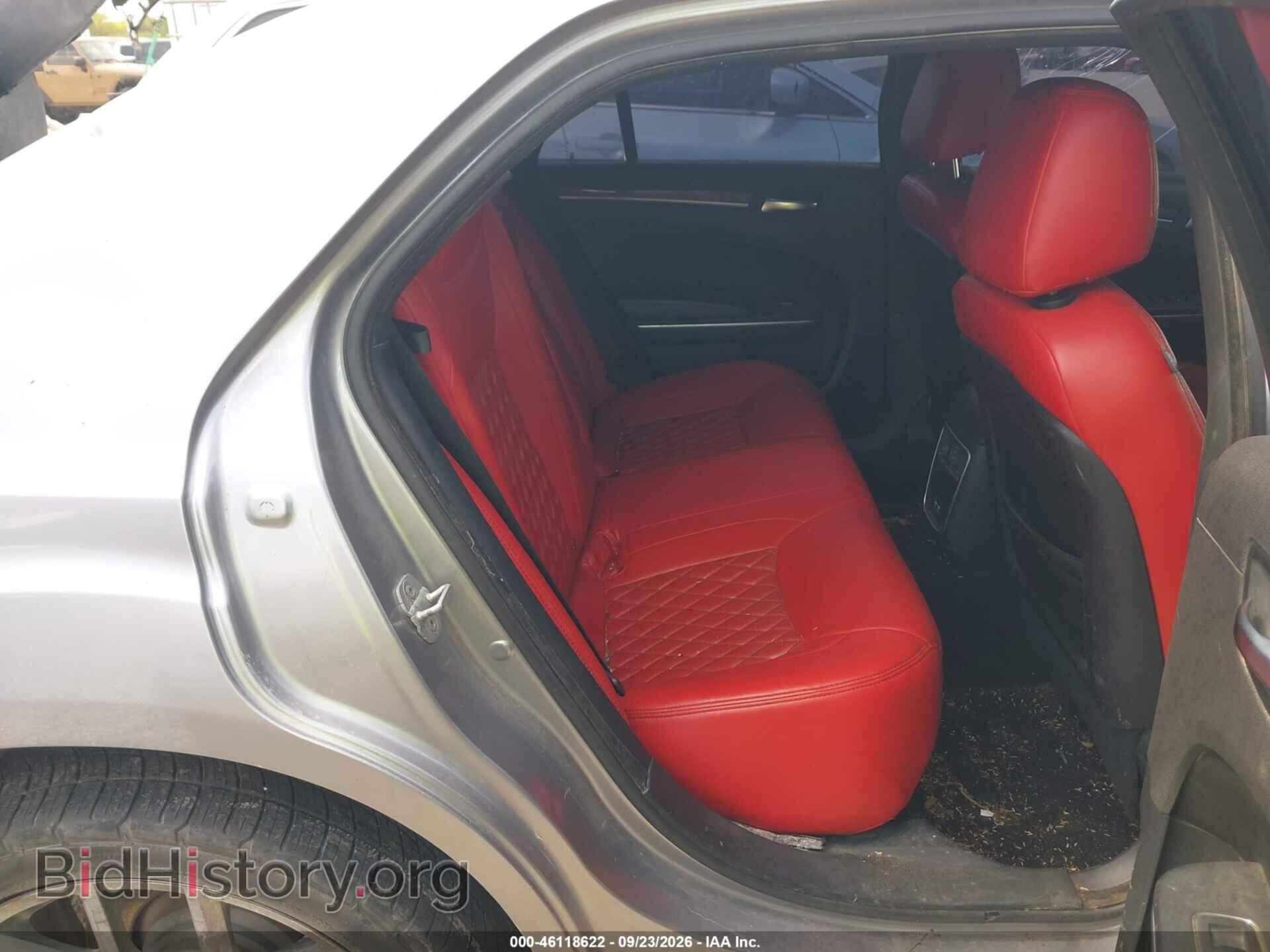 2013 CHRYSLER 300 - VIN: 2C3CCAAGXDH657478 - Фото 8