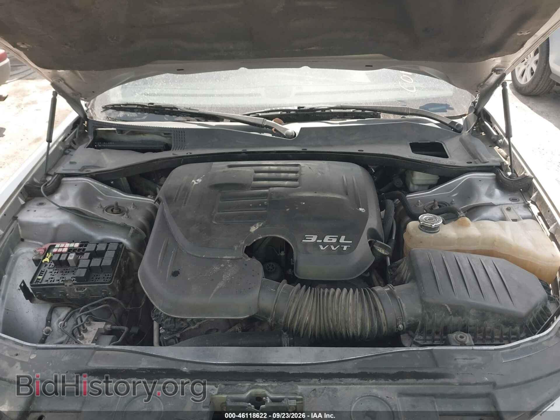 2013 CHRYSLER 300 - VIN: 2C3CCAAGXDH657478 - Фото 10