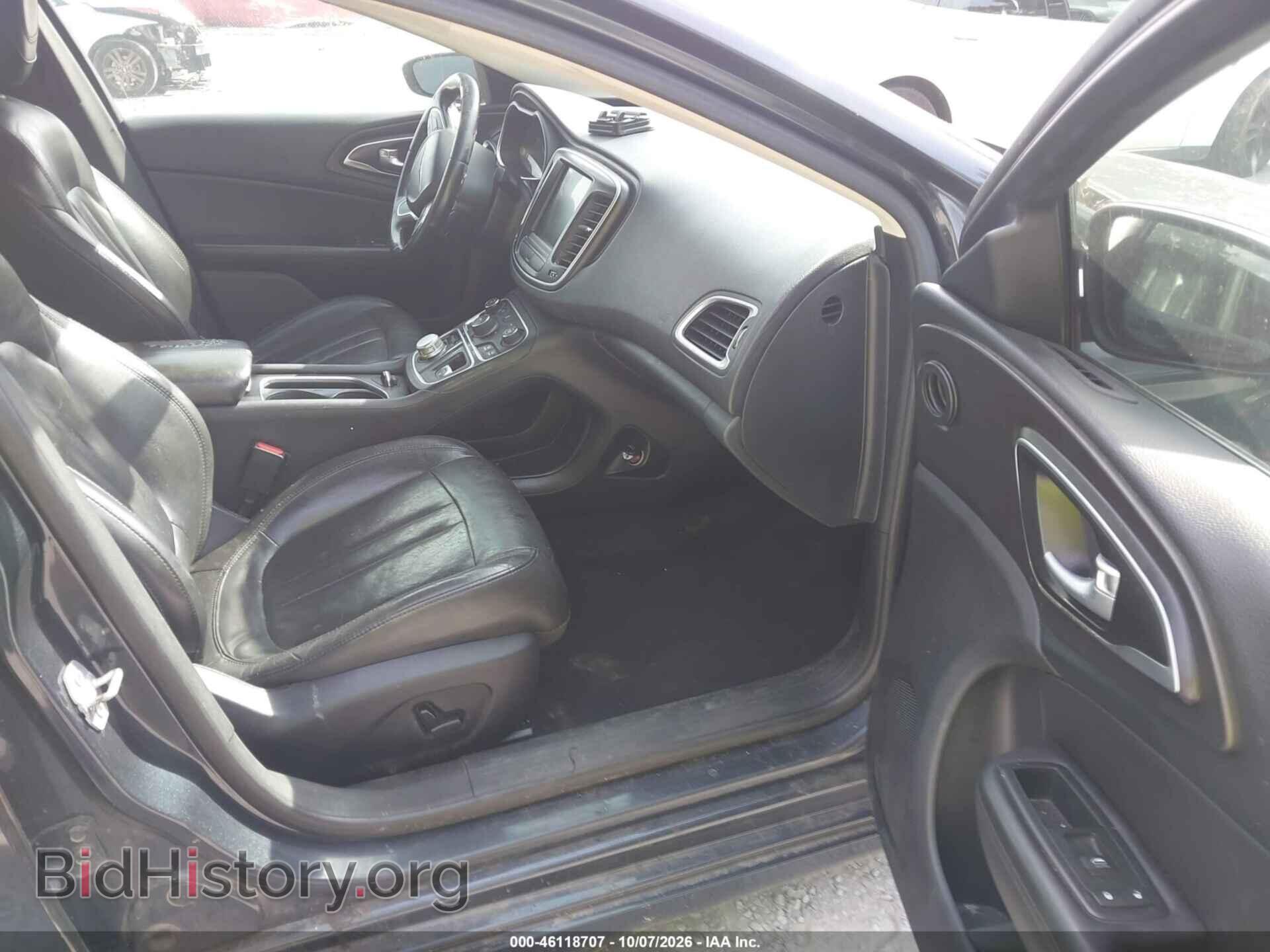 2016 CHRYSLER 200 - VIN: 1C3CCCAB8GN179055 - Photo 5