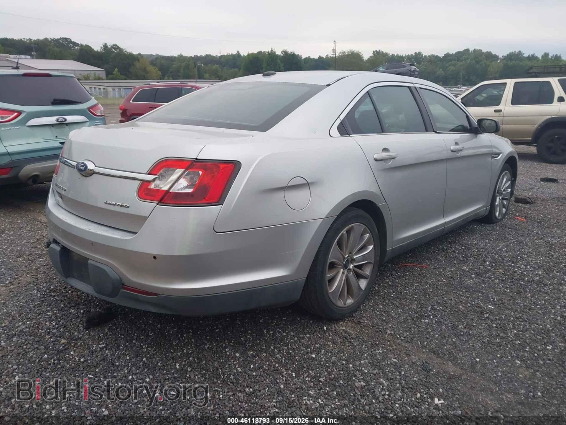 2011 FORD TAURUS - VIN: 1FAHP2FW5BG176337 - Фото 4