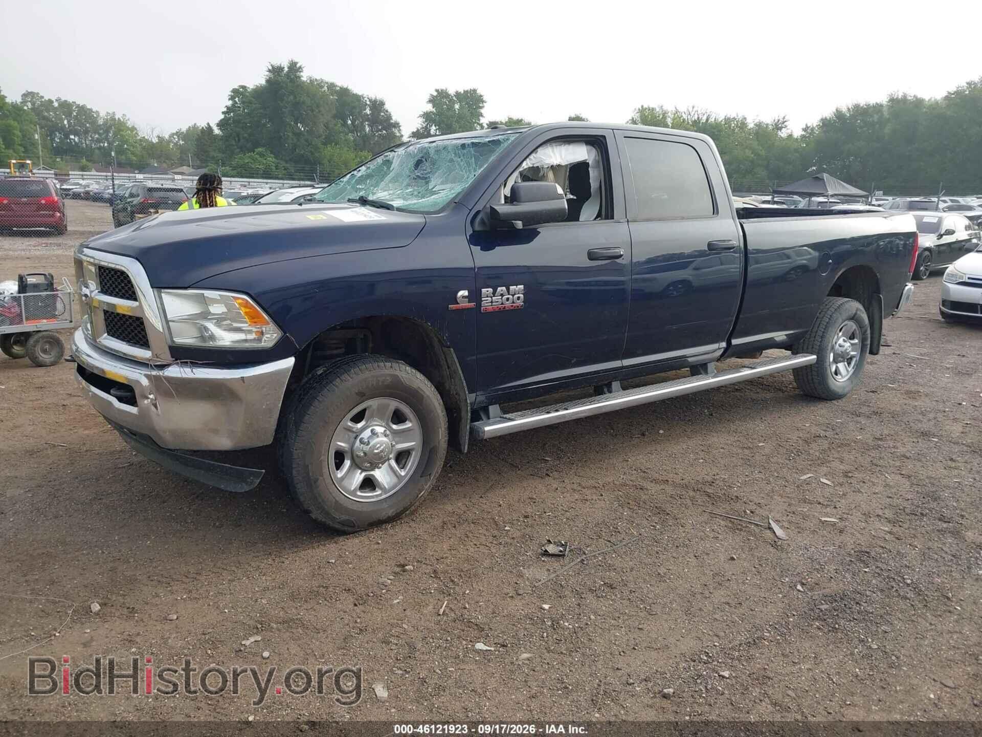 2015 RAM 2500 - VIN: 3C6UR5HL2FG529710 - Photo 2
