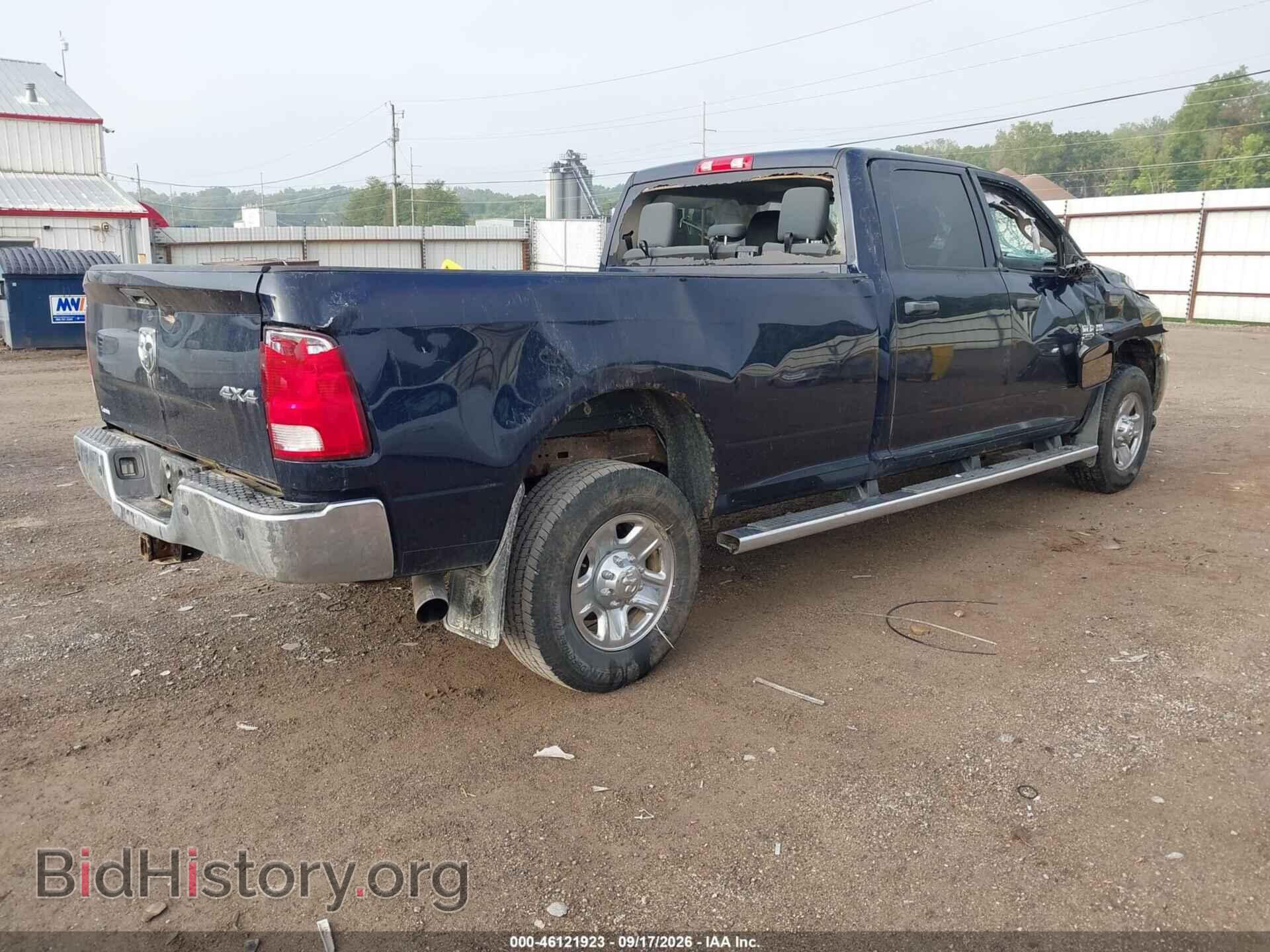 2015 RAM 2500 - VIN: 3C6UR5HL2FG529710 - Photo 4