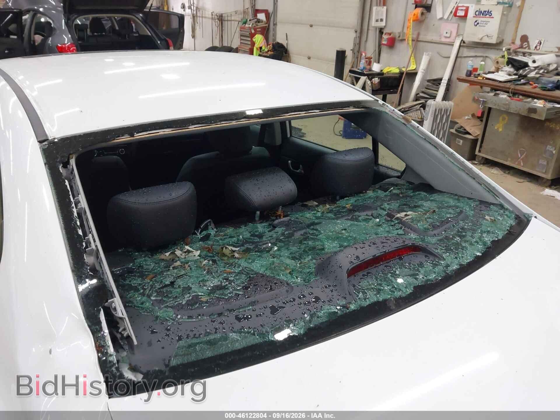 2015 HONDA CIVIC - VIN: 19XFB2F9XFE095642 - Фото 6